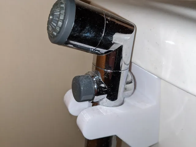 Diaper Sprayer/Bidet Bracket