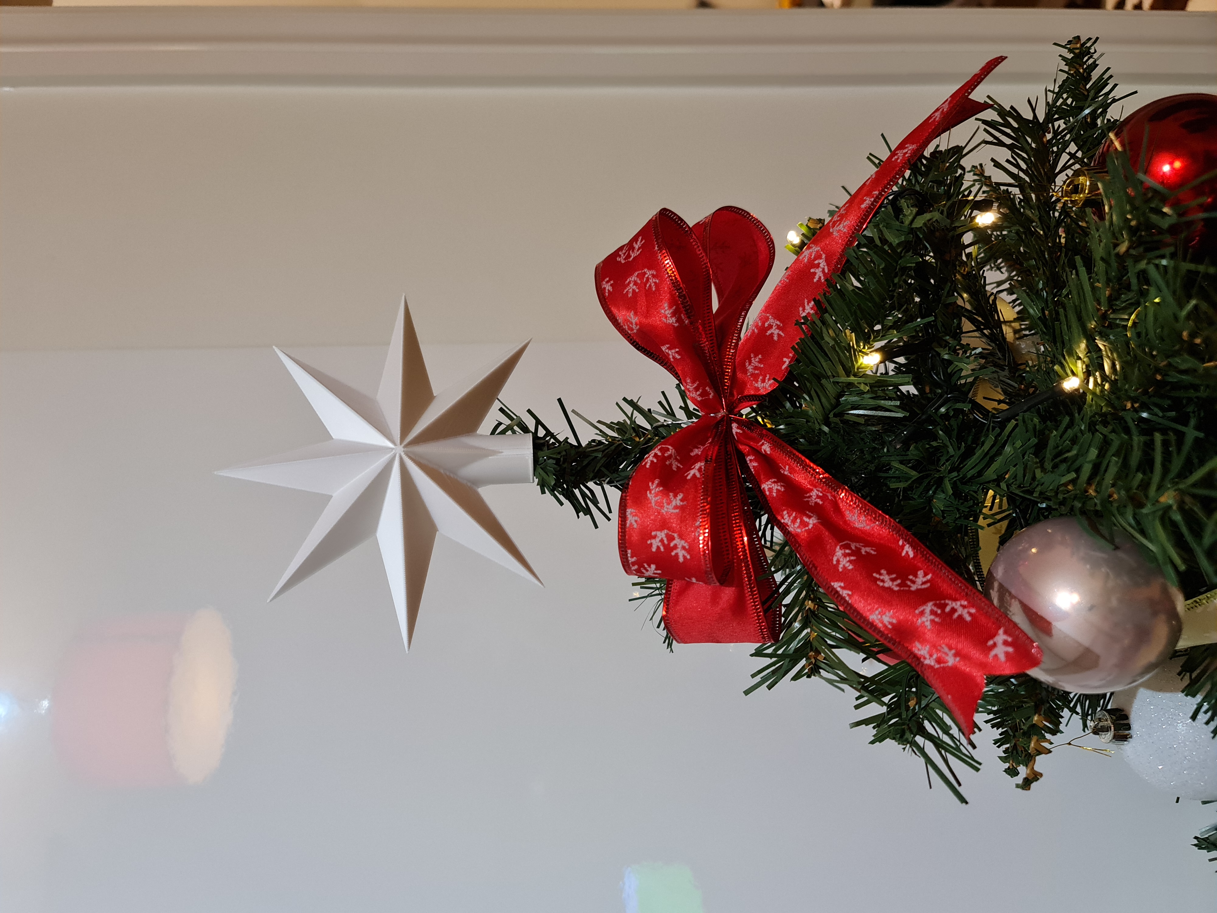 Christmas tree star