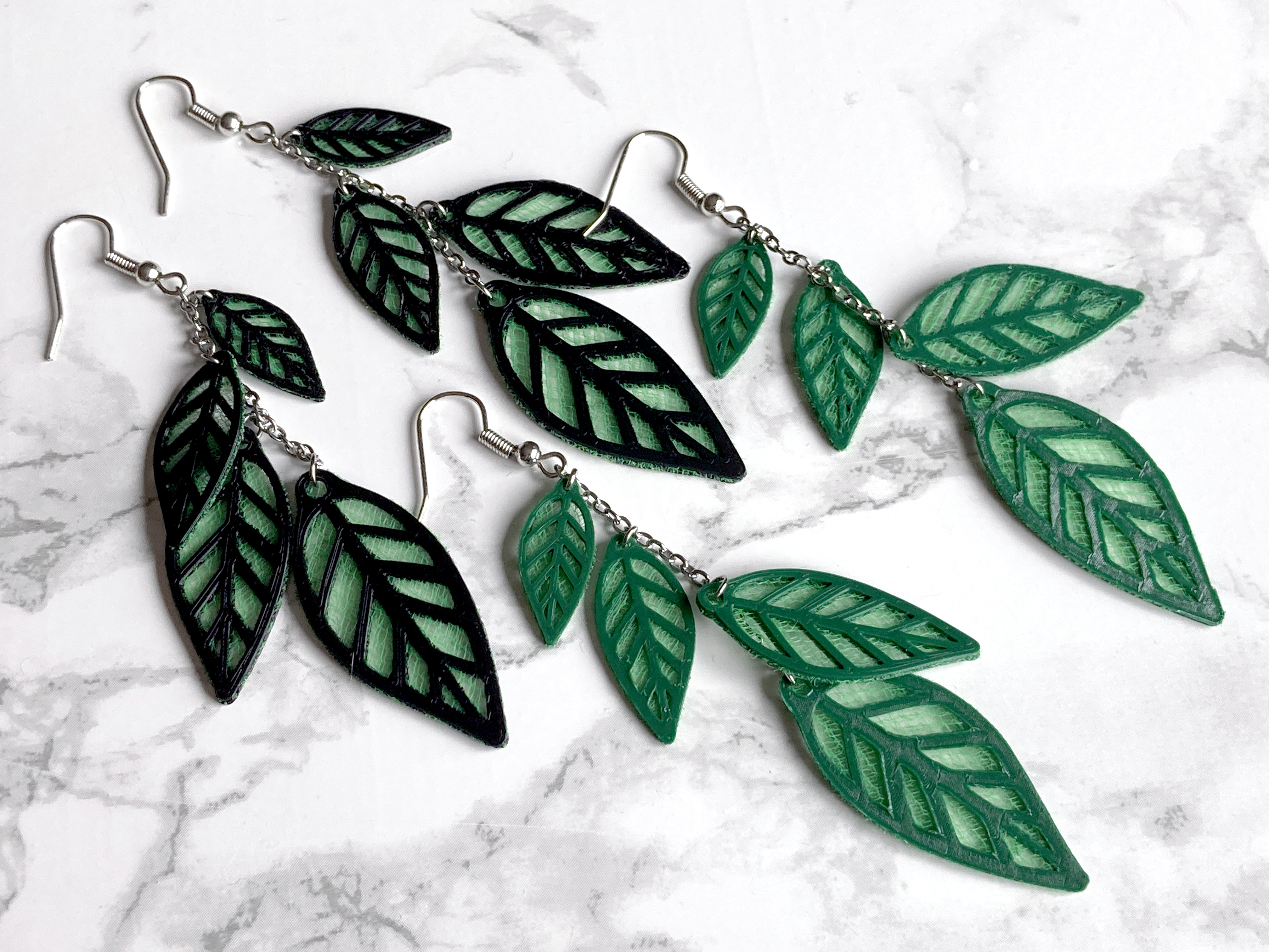 Miniatura 9 do modelo 3D Falling Leaves Earrings