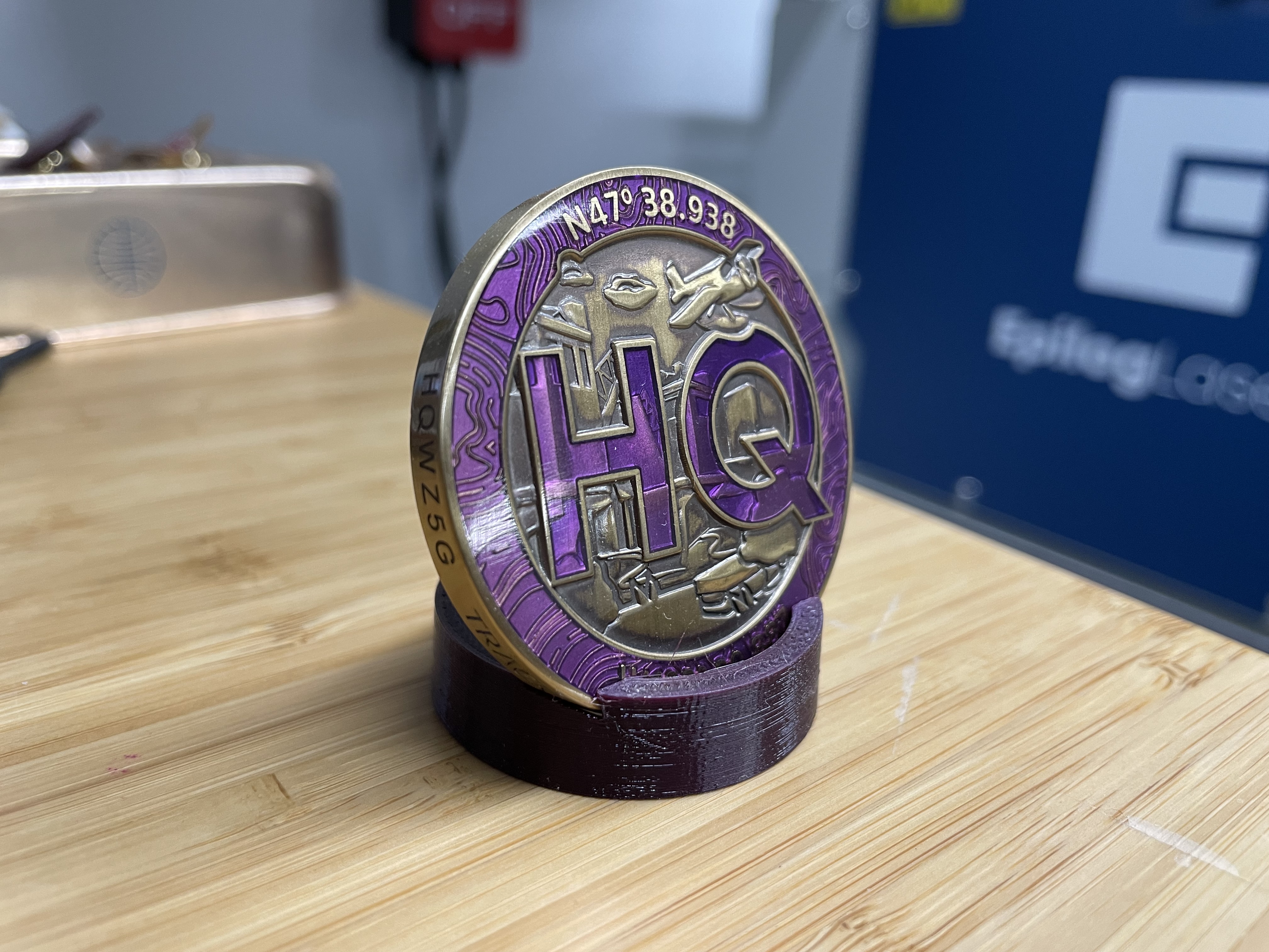 Challenge Coin Holder - upright display