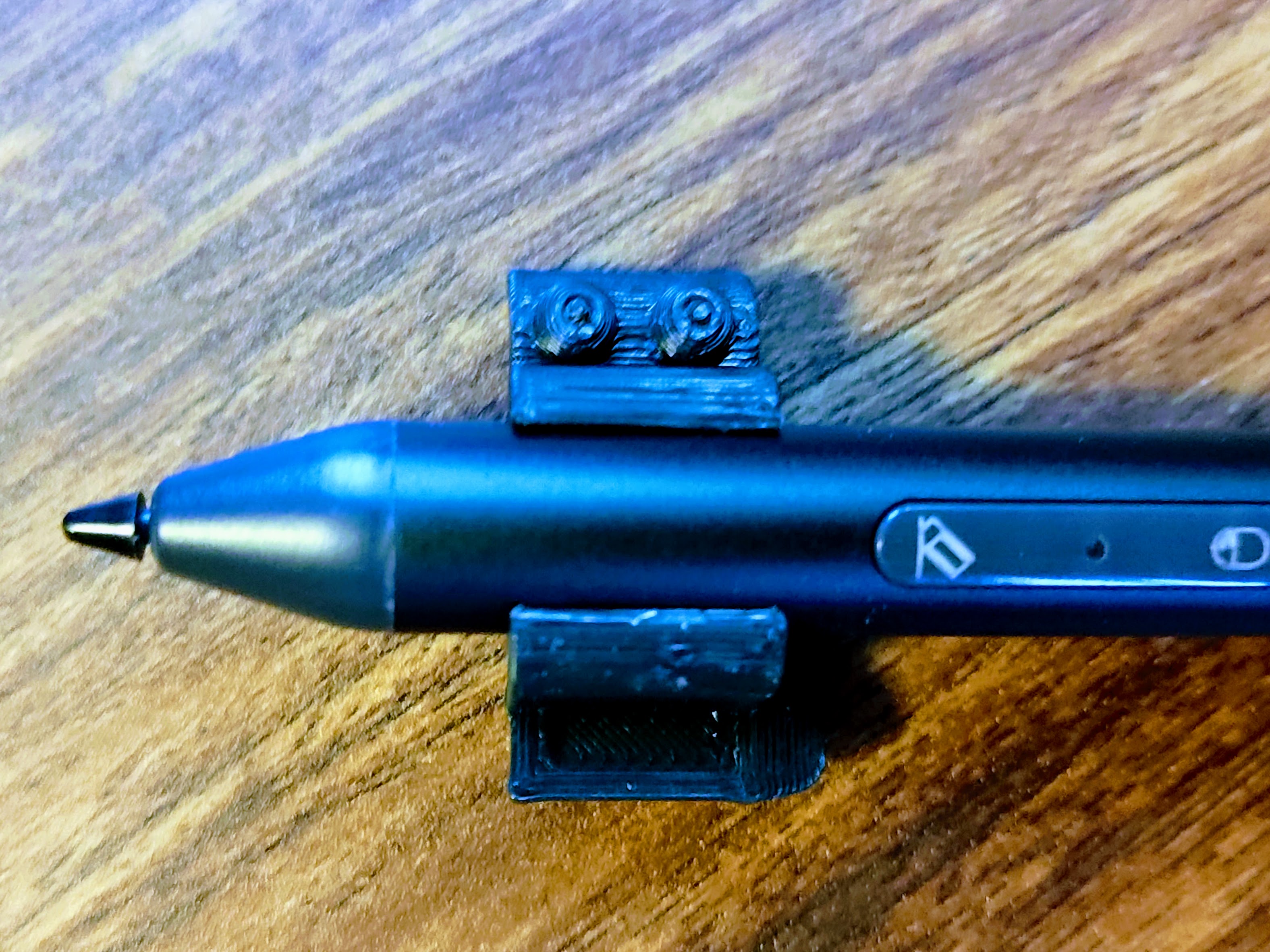 Novelty Kensington Security Character Slot Stylus Holder