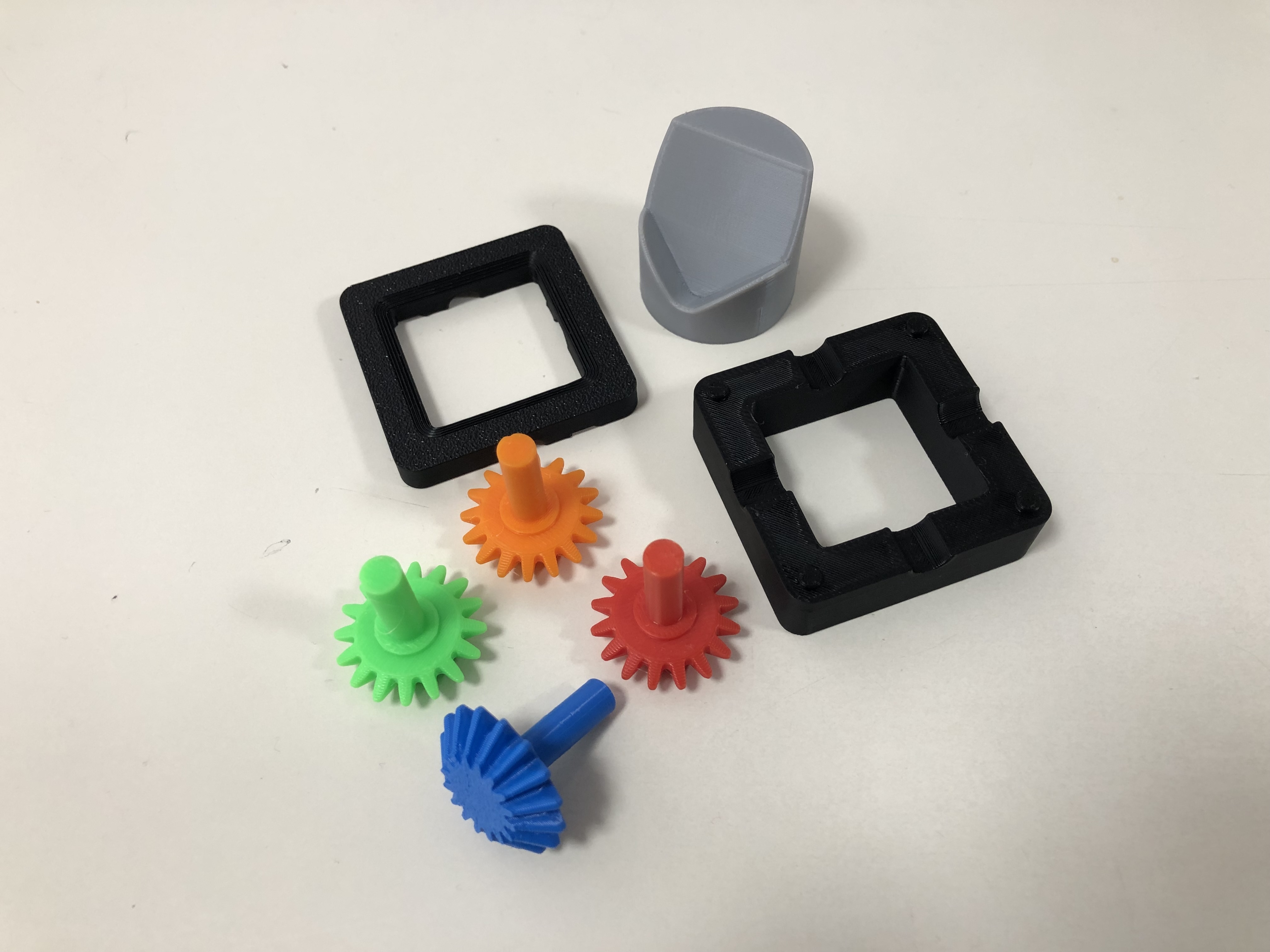 Mini Bevel Gears Display — thumbnail 3