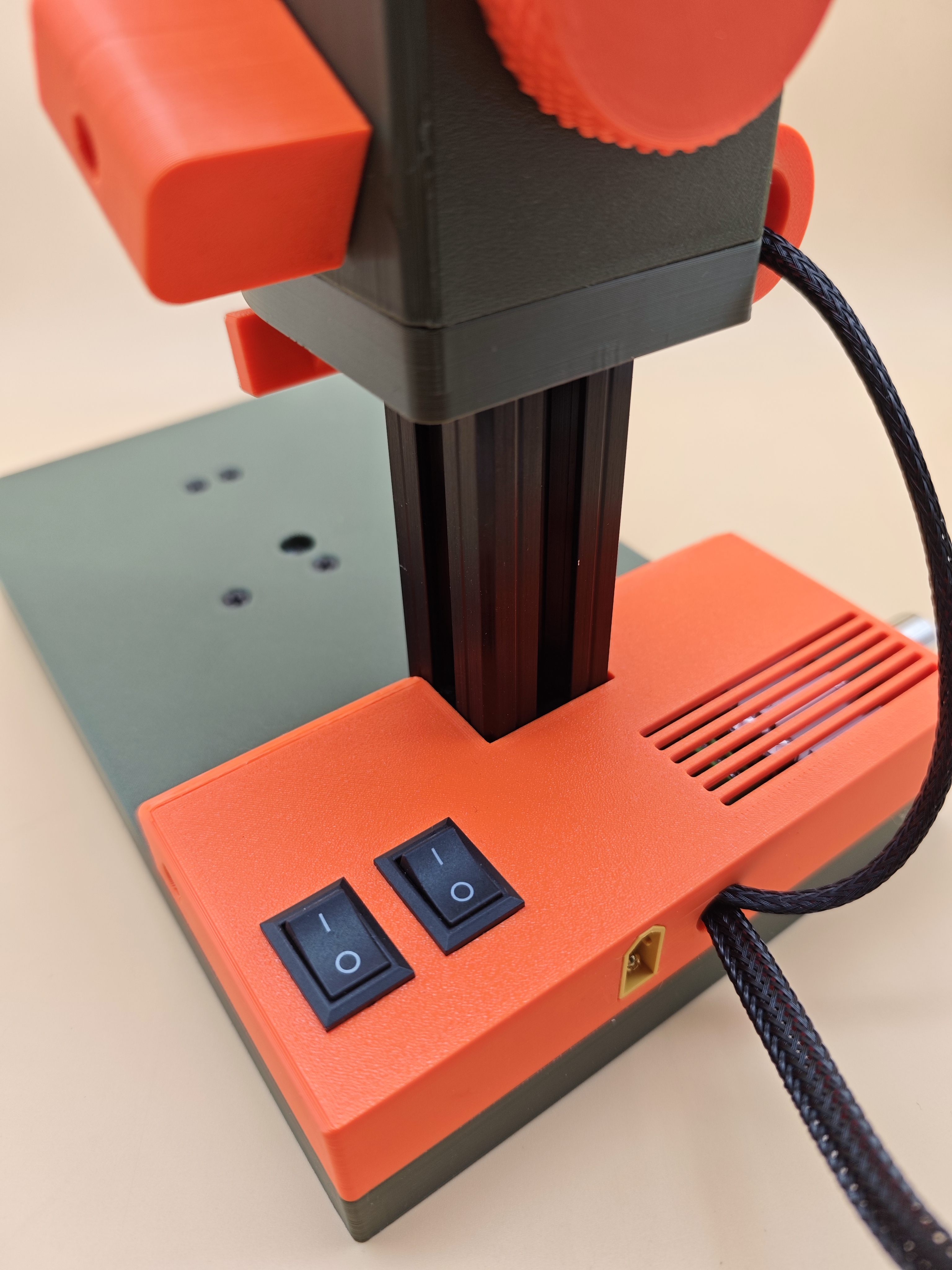 Miniatura 5 do modelo 3D Press drill - mini vrtačka
