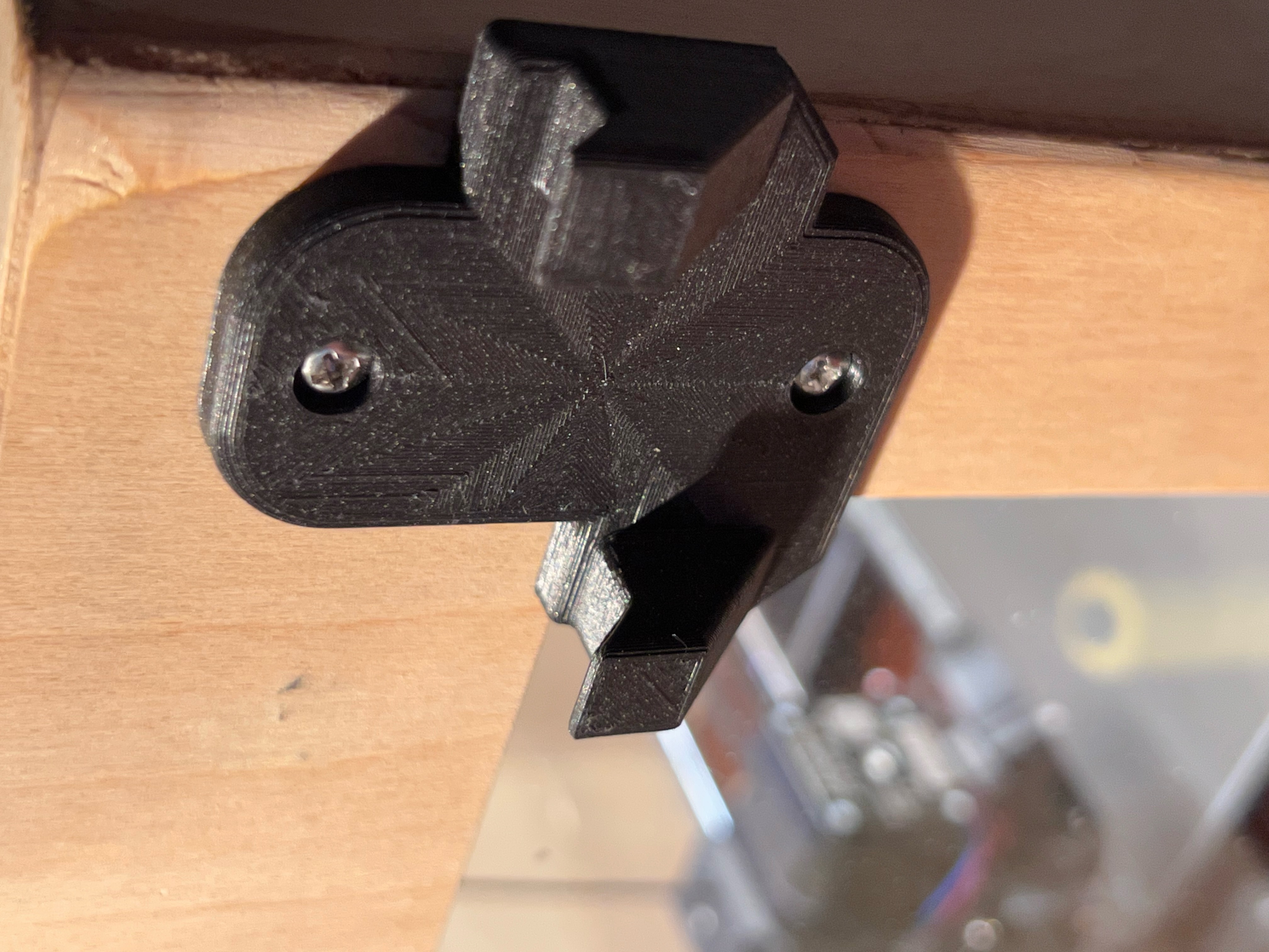 Miniatura 2 do modelo 3D Robust Digital caliper wall mount
