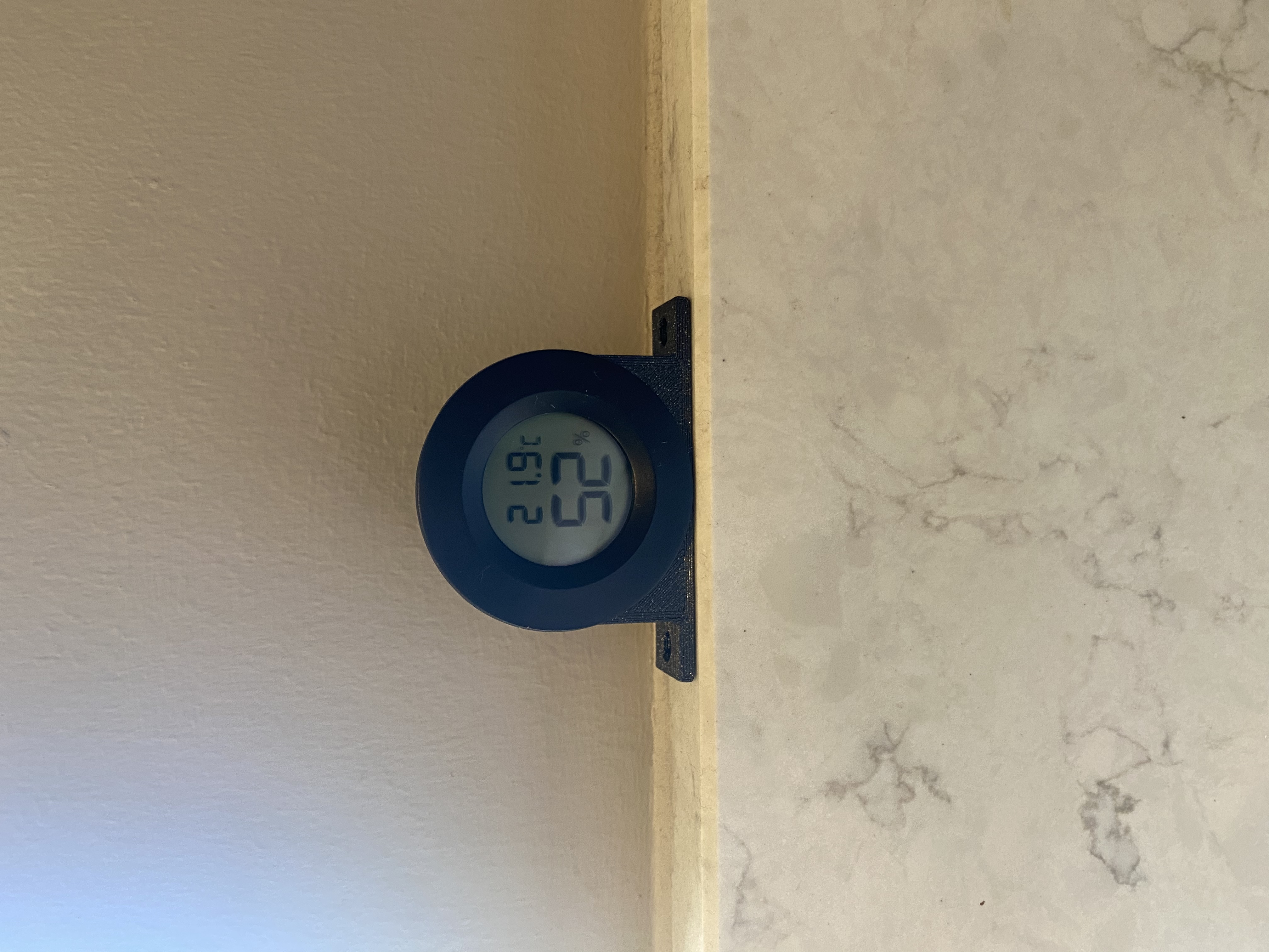 Hygrometer Thermometer Circular Gauge holder - Lowprofile