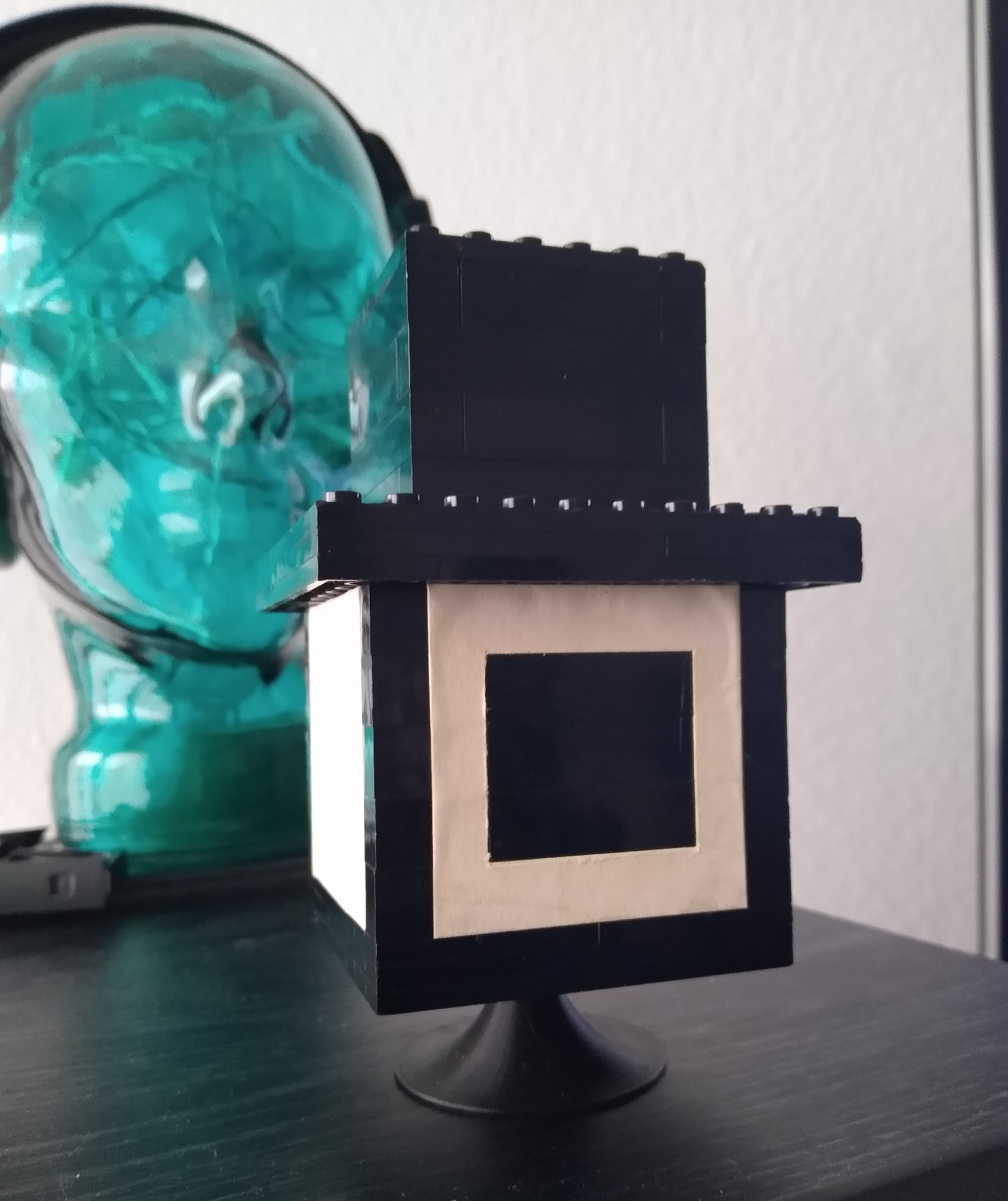 Display stand for Lego model (FreeCAD)