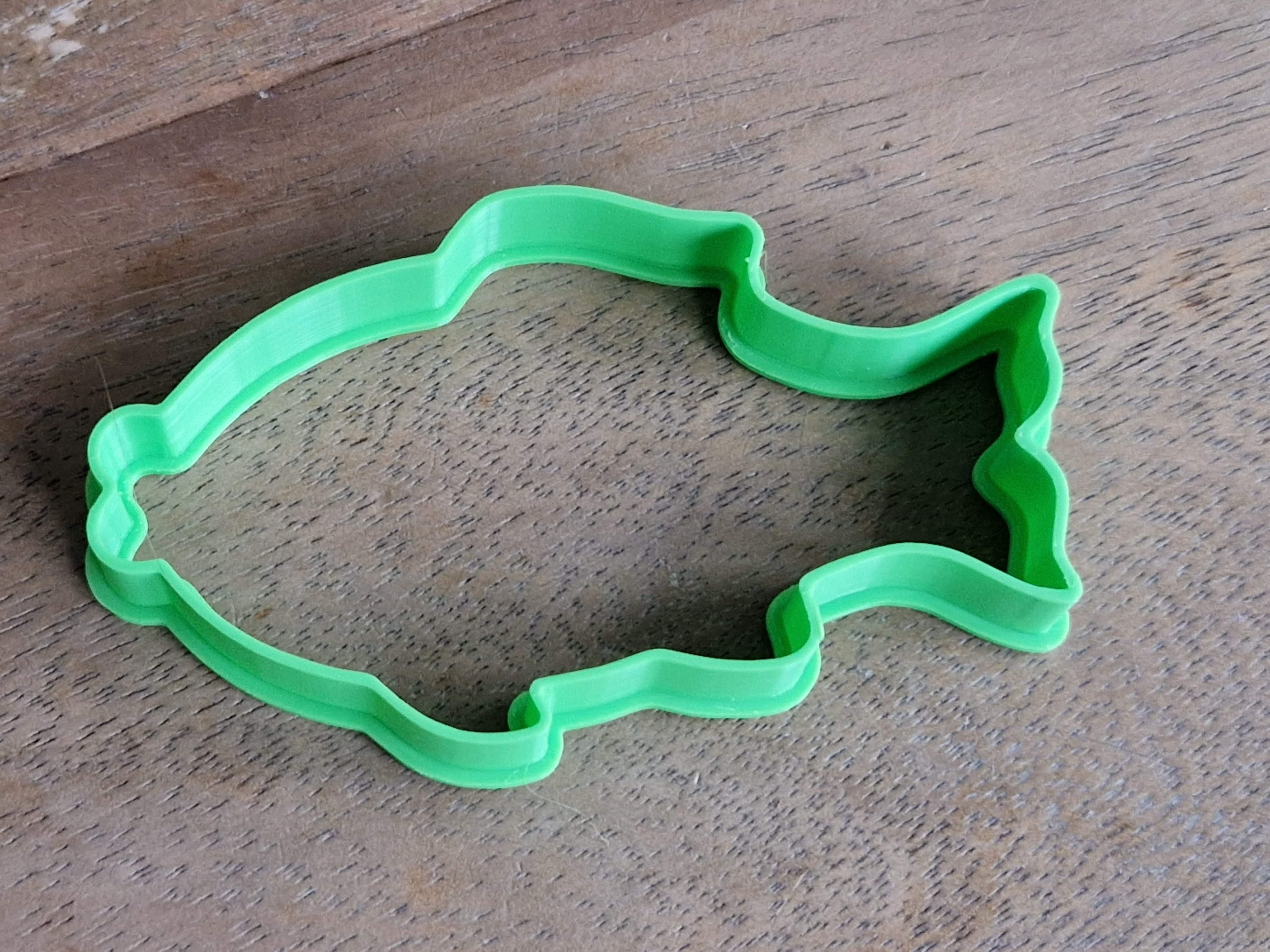 Cookie cutter in the shape of a carp