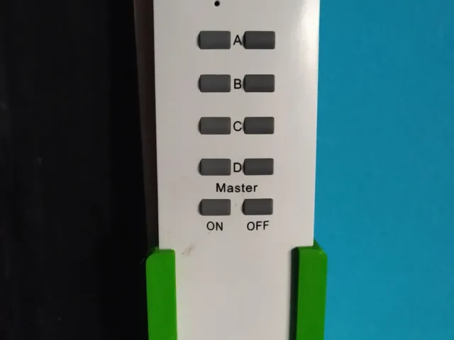Silvercrest remote holder