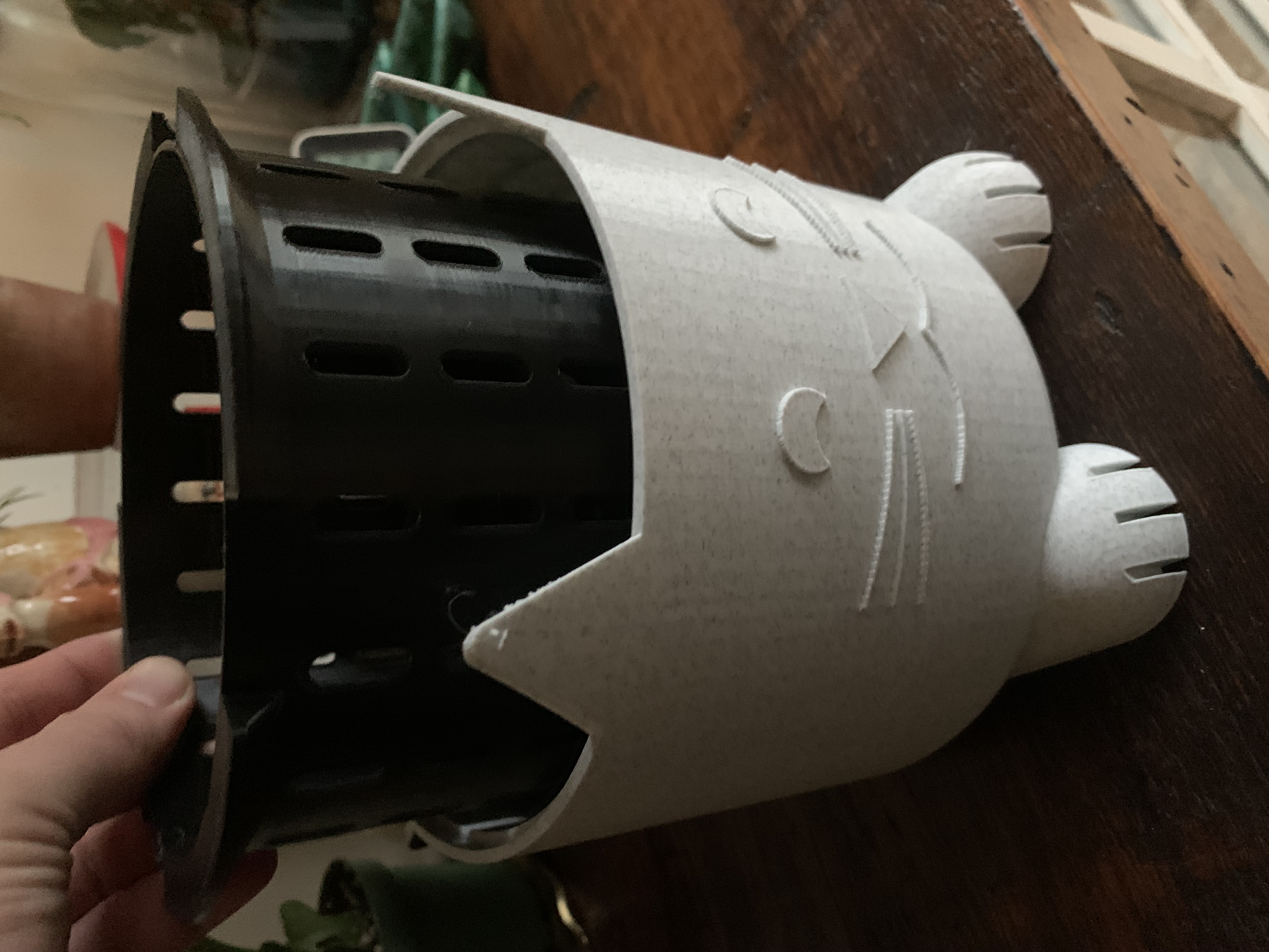 Cat Planter with Vented Liner
