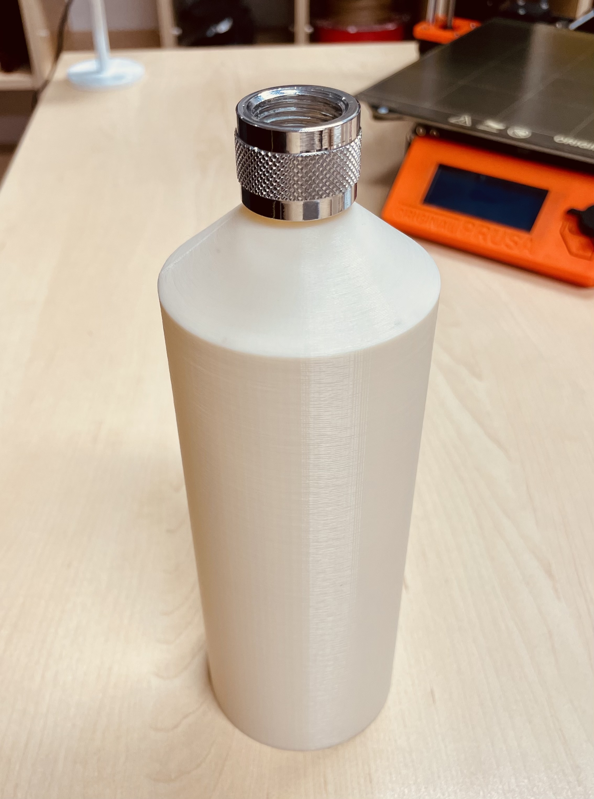 nádobka pro dávkovač  / container for dispenser