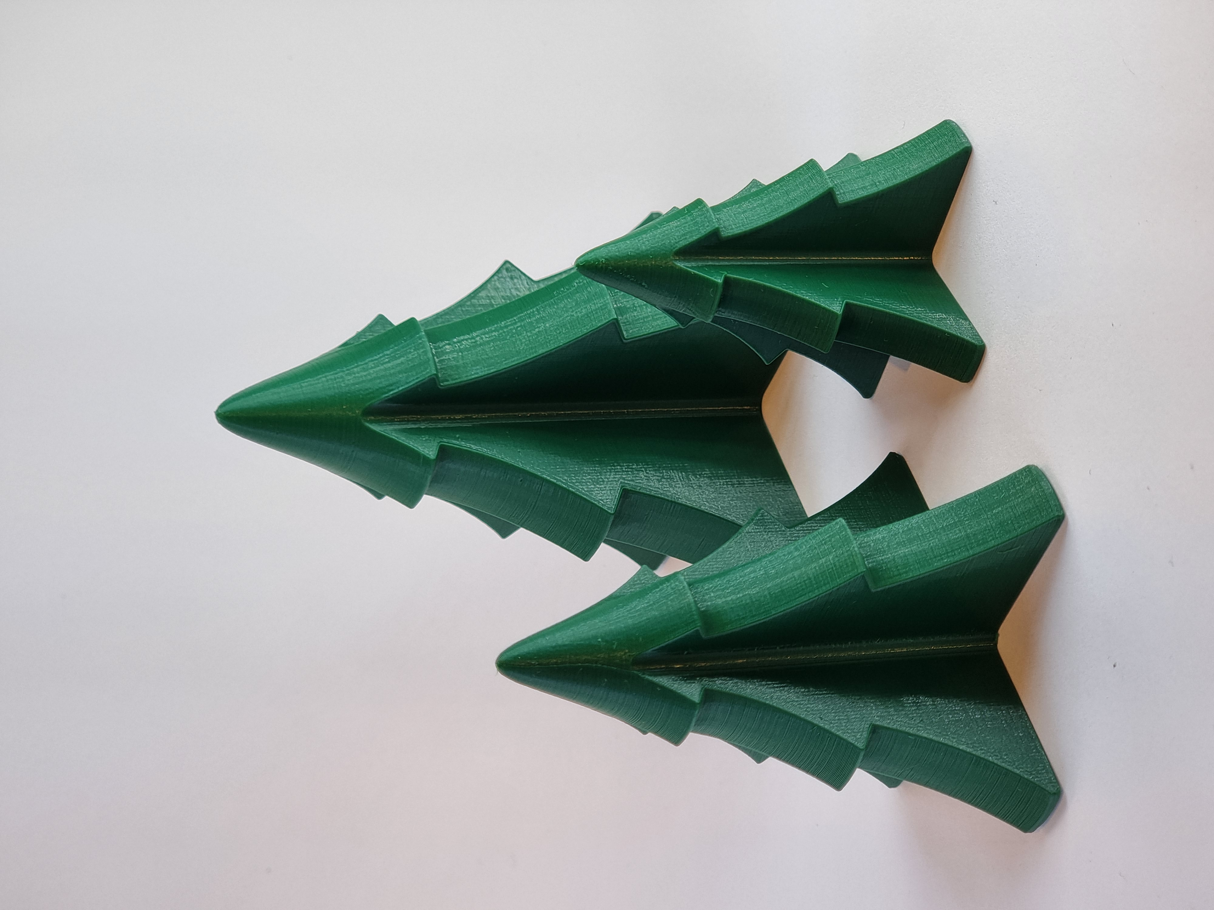 Miniatura 3 do modelo 3D Christmas tree table decoration