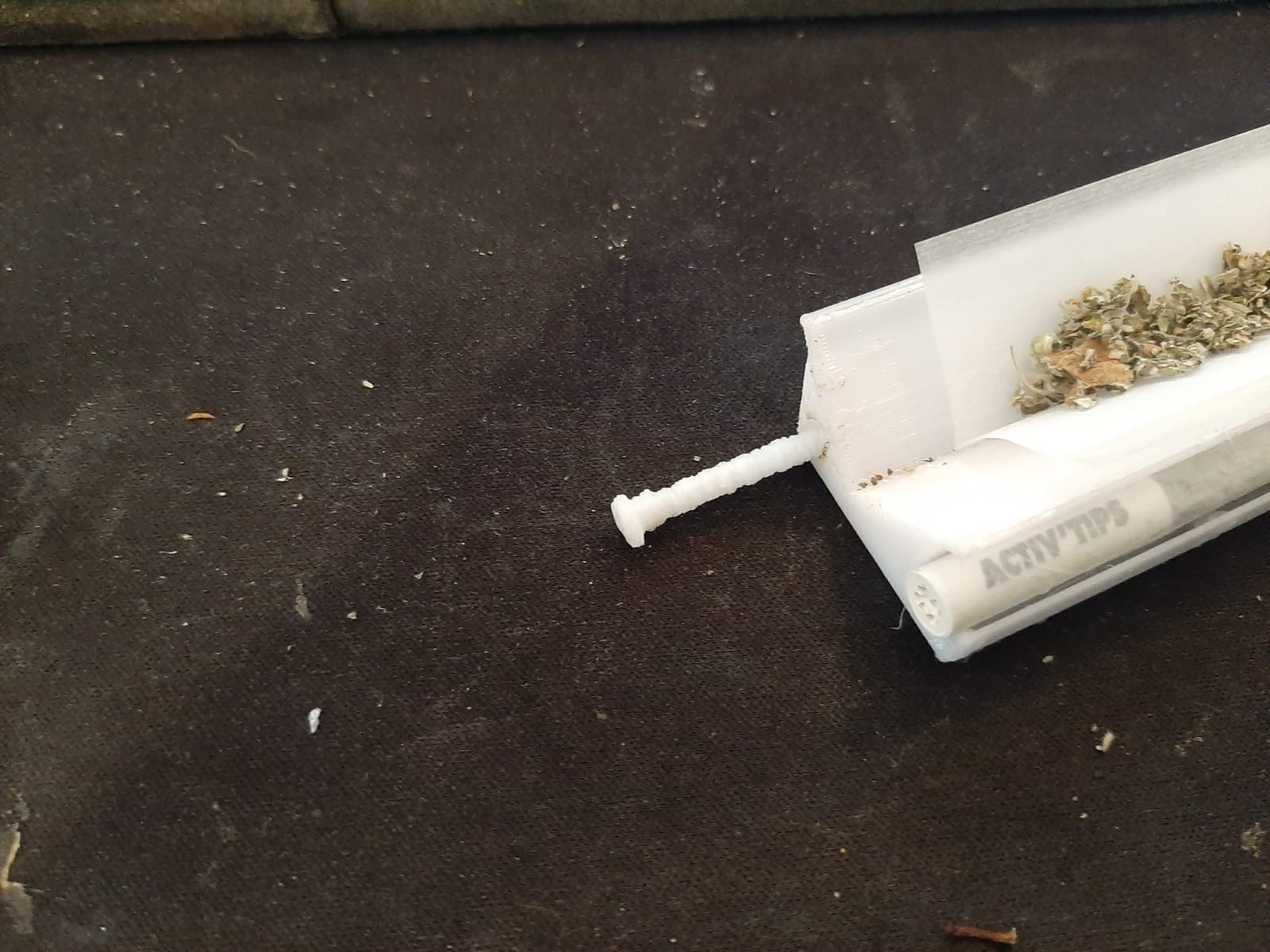 Miniatura 6 do modelo 3D "Cigarette" Rolling Support