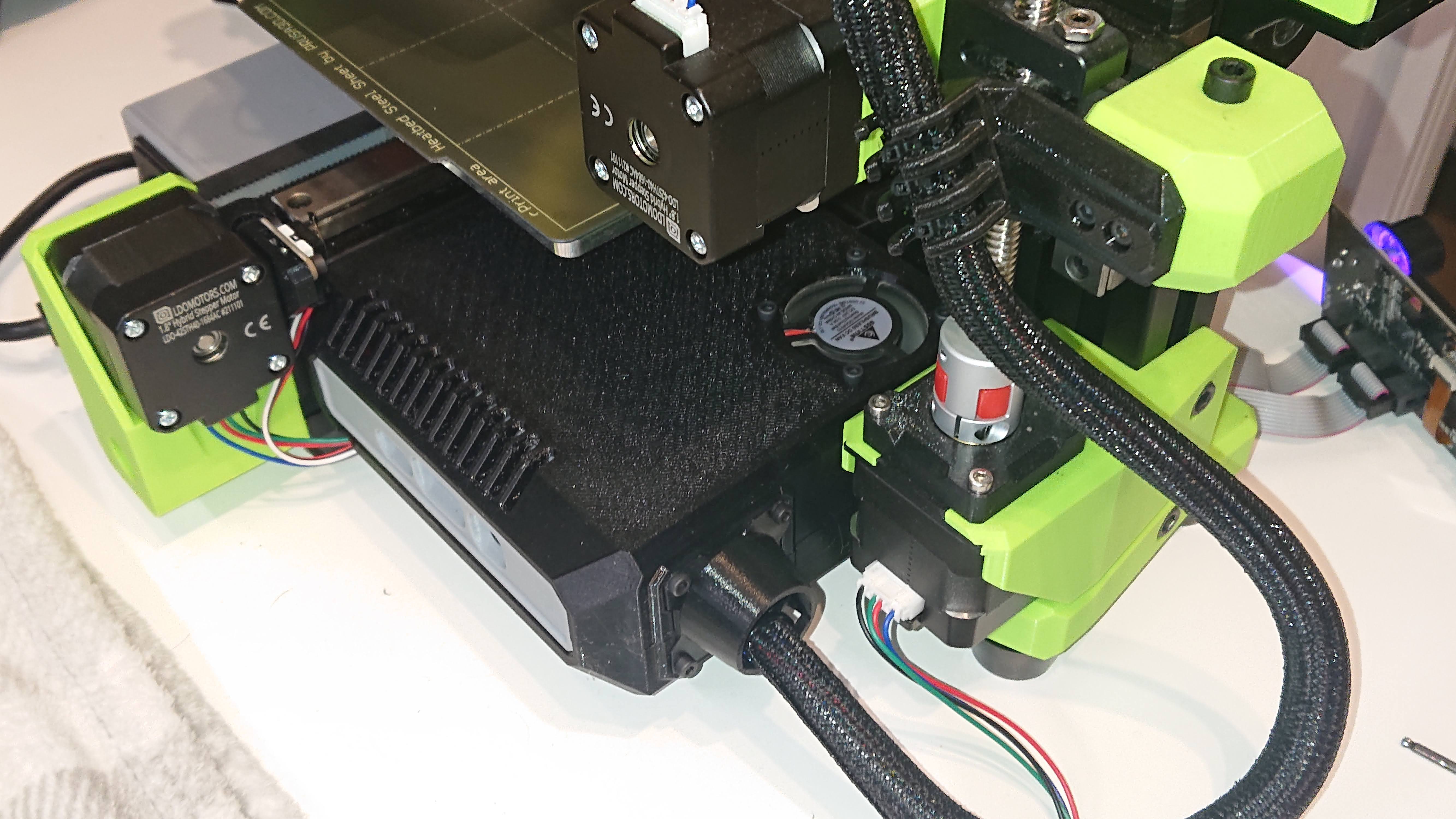 Remix of Squirrelbrain's RatRig V-Minion Electronics Enclosure