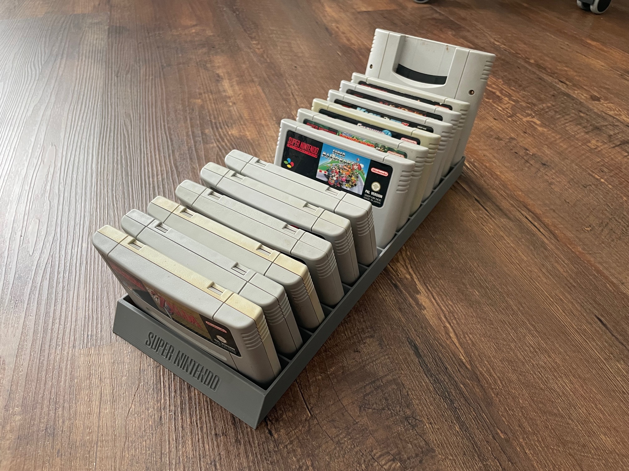 SNES (PAL & NTSC) and N64 cartridge holder with flip option - Multiple sizes (2 to 15 cartridges)