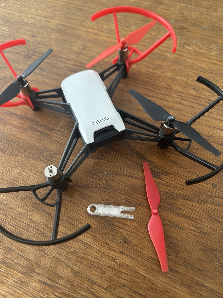 Drone propeller removal tool (Ryze Tello)