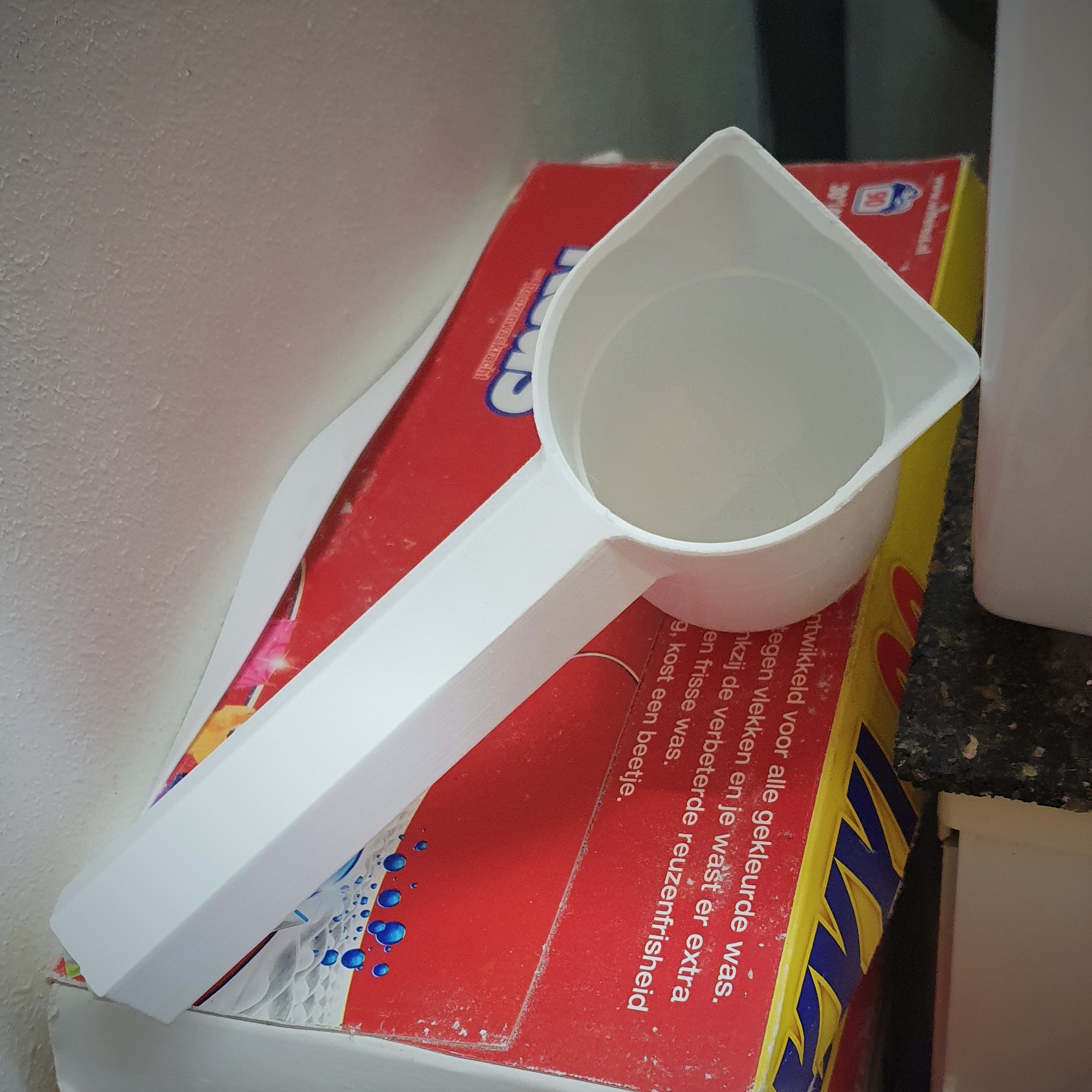 Laundry detergent scoop