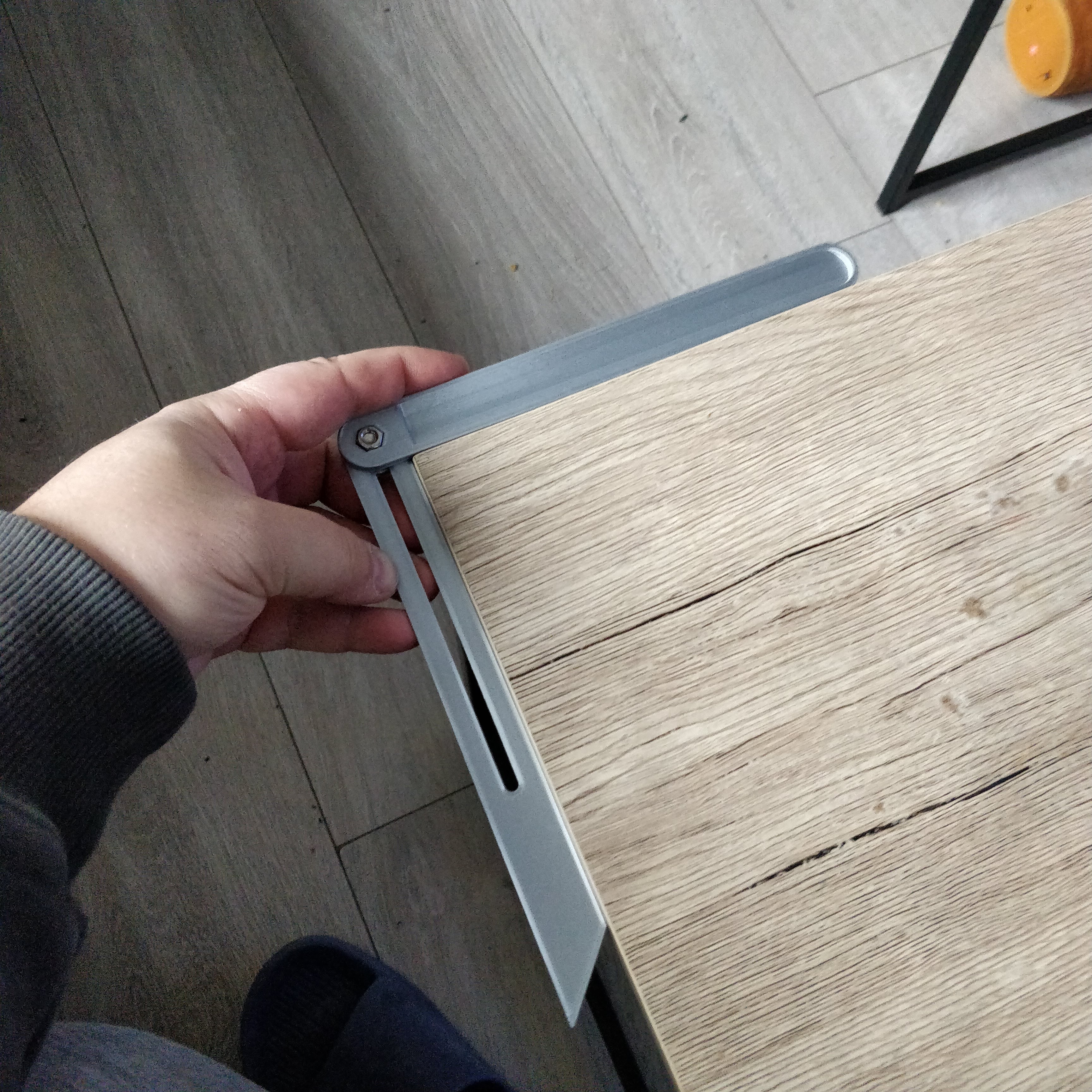 Miniatura 3 do modelo 3D Angle Ruler