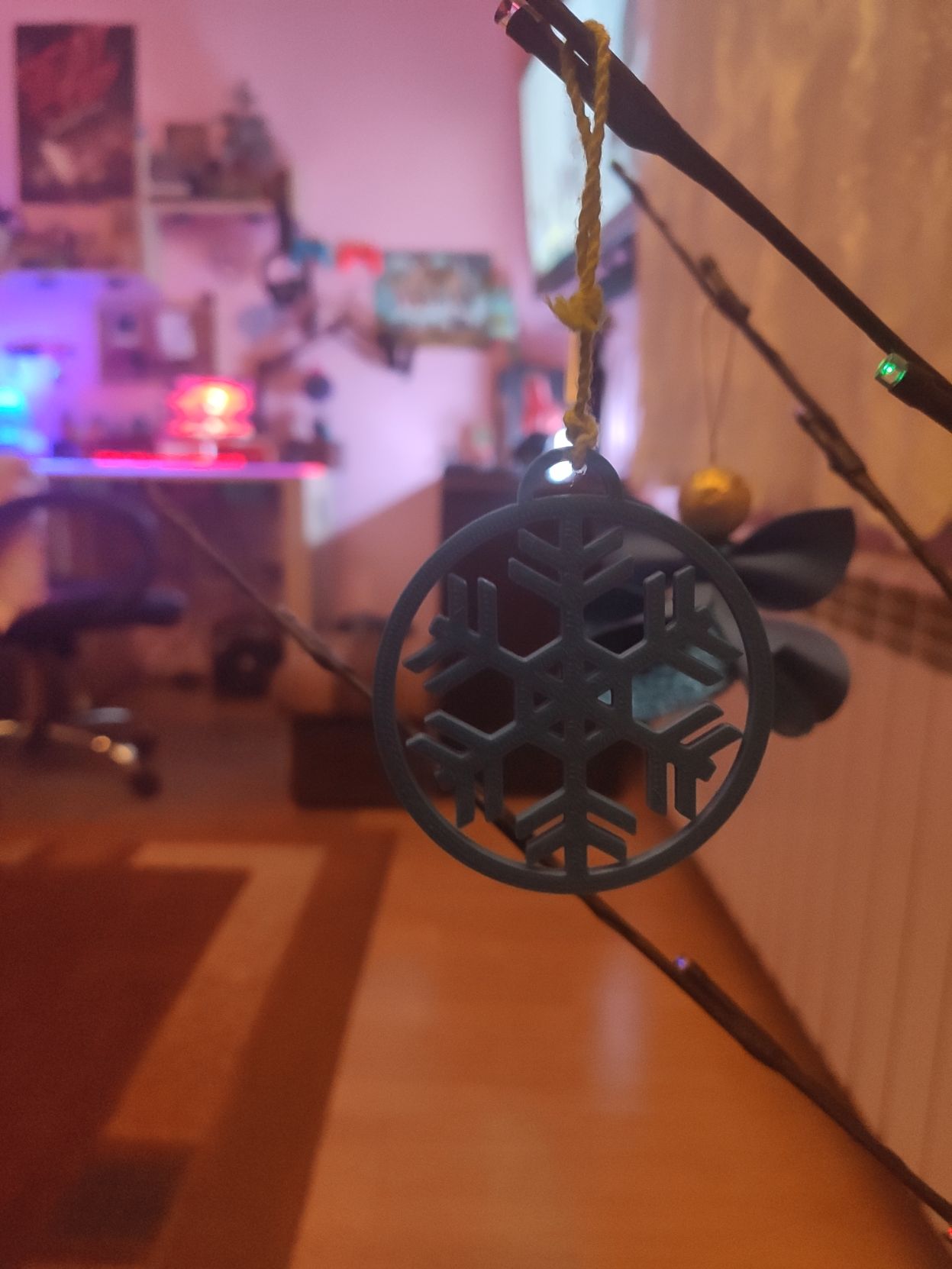 Christmas ball snow flake