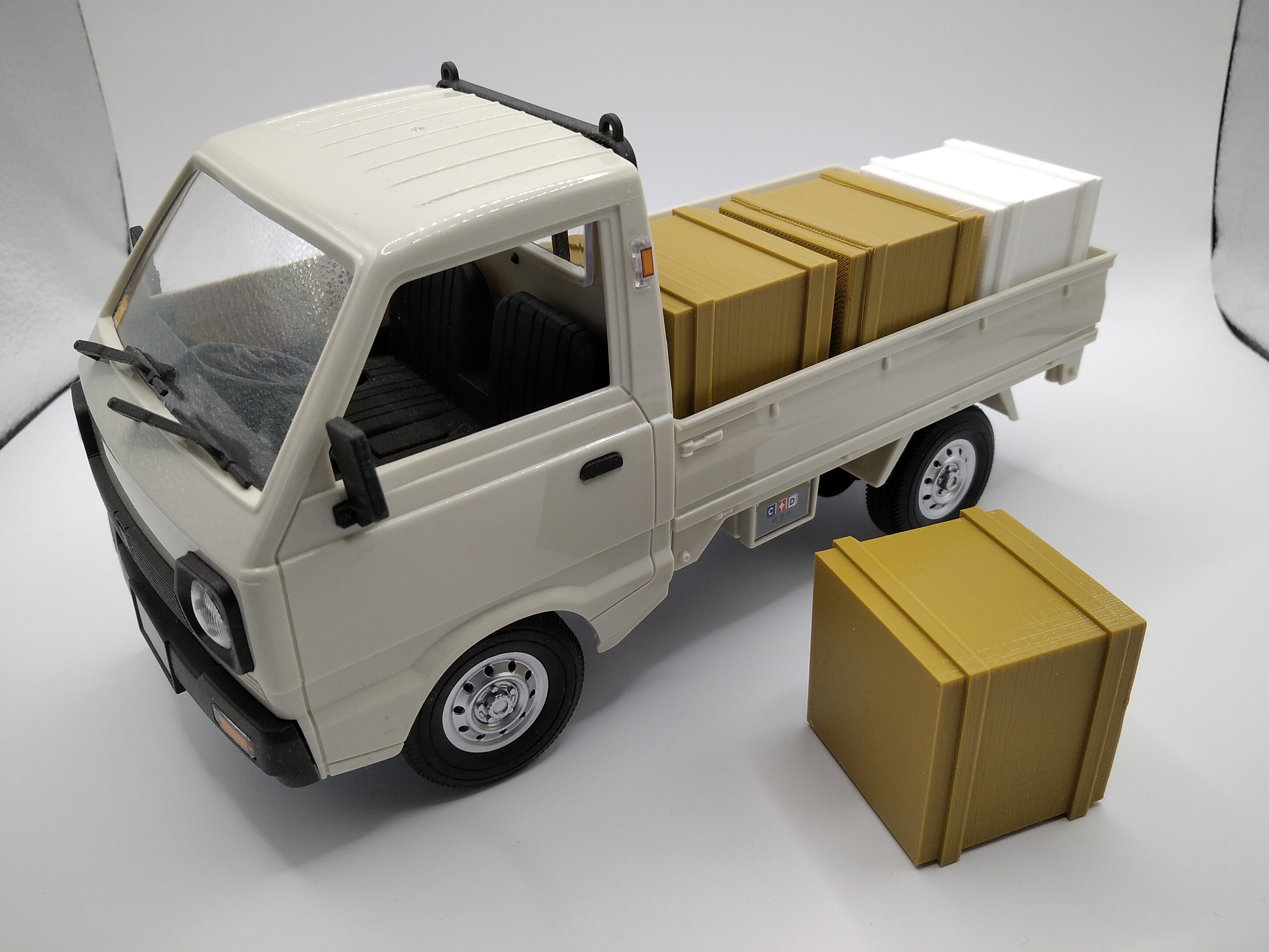 Simple Cargo Crate for D12 RC Truck