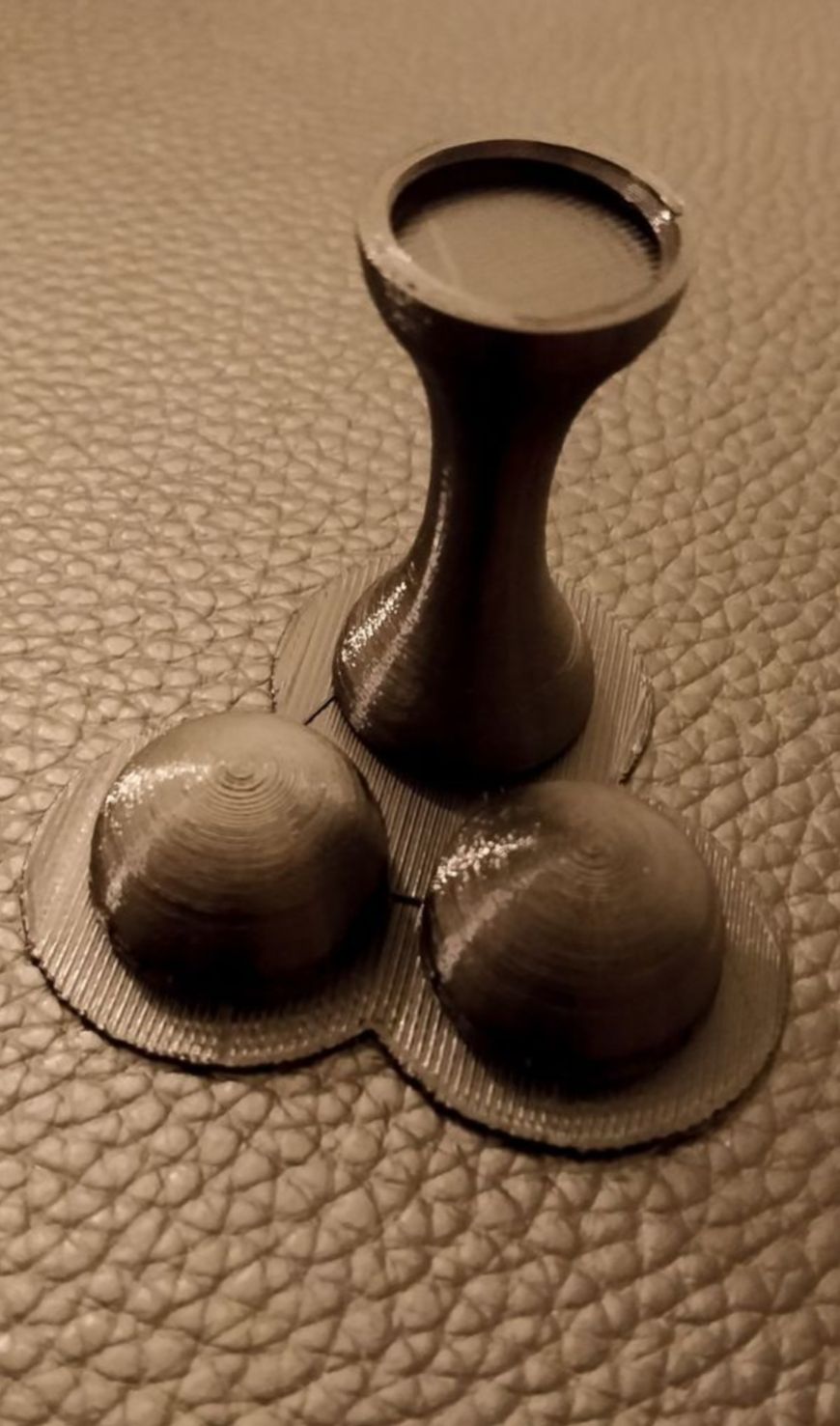Miniatura 2 do modelo 3D Knucklebone