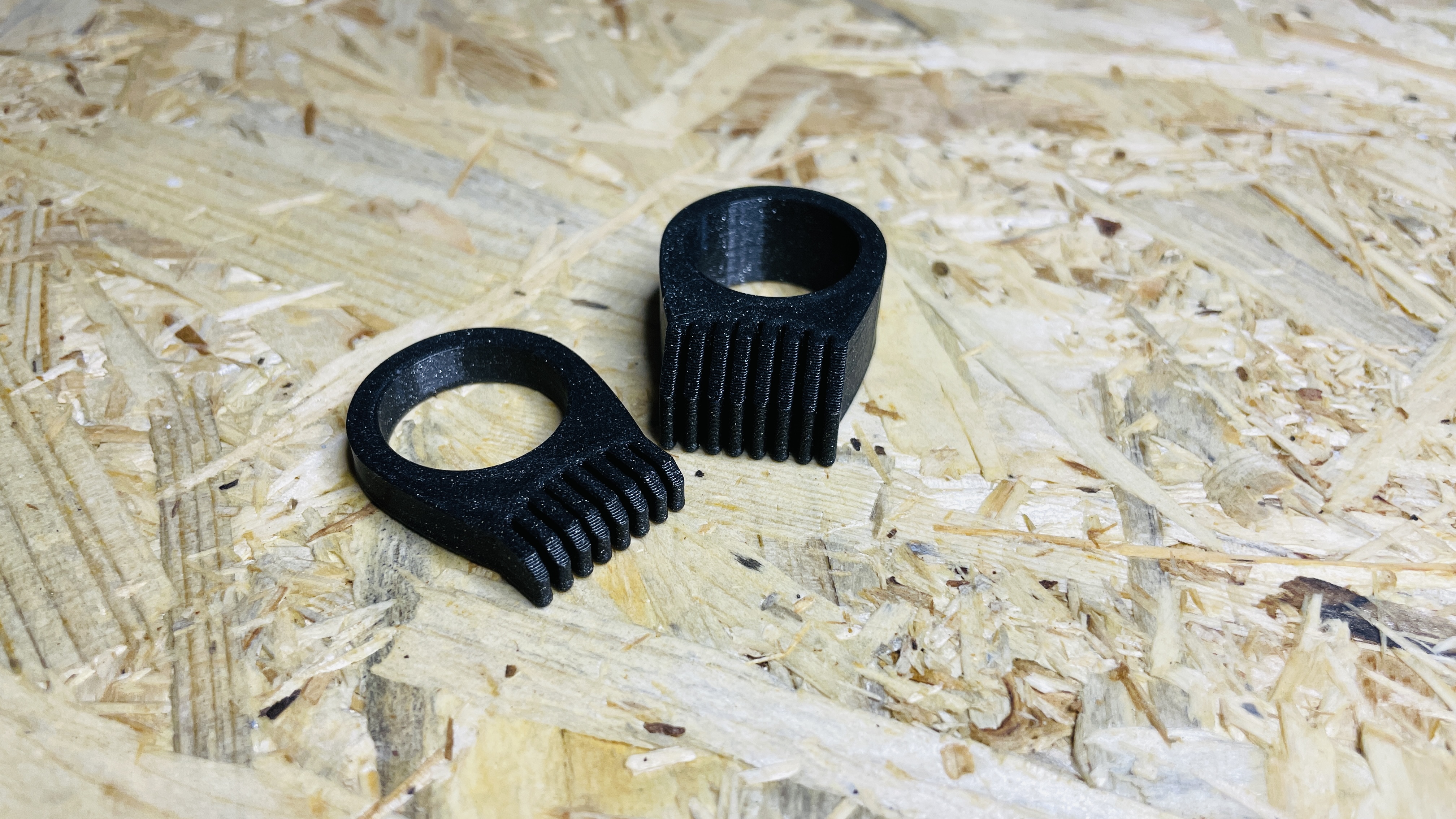 Miniatura 2 do modelo 3D CyberPunk Ring - Ribangle