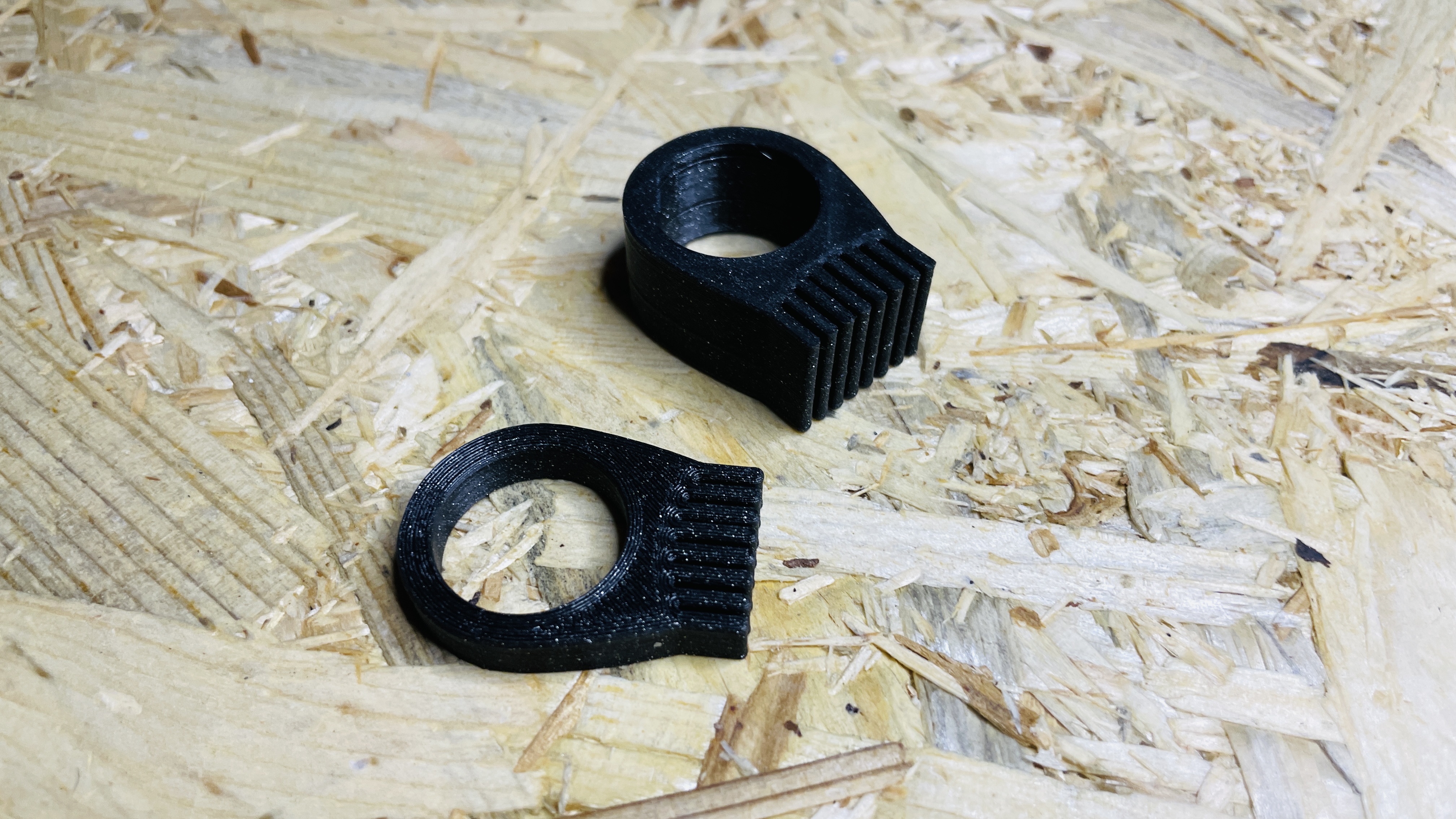 Miniatura 2 do modelo 3D CyberPunk Ring - TheRibs