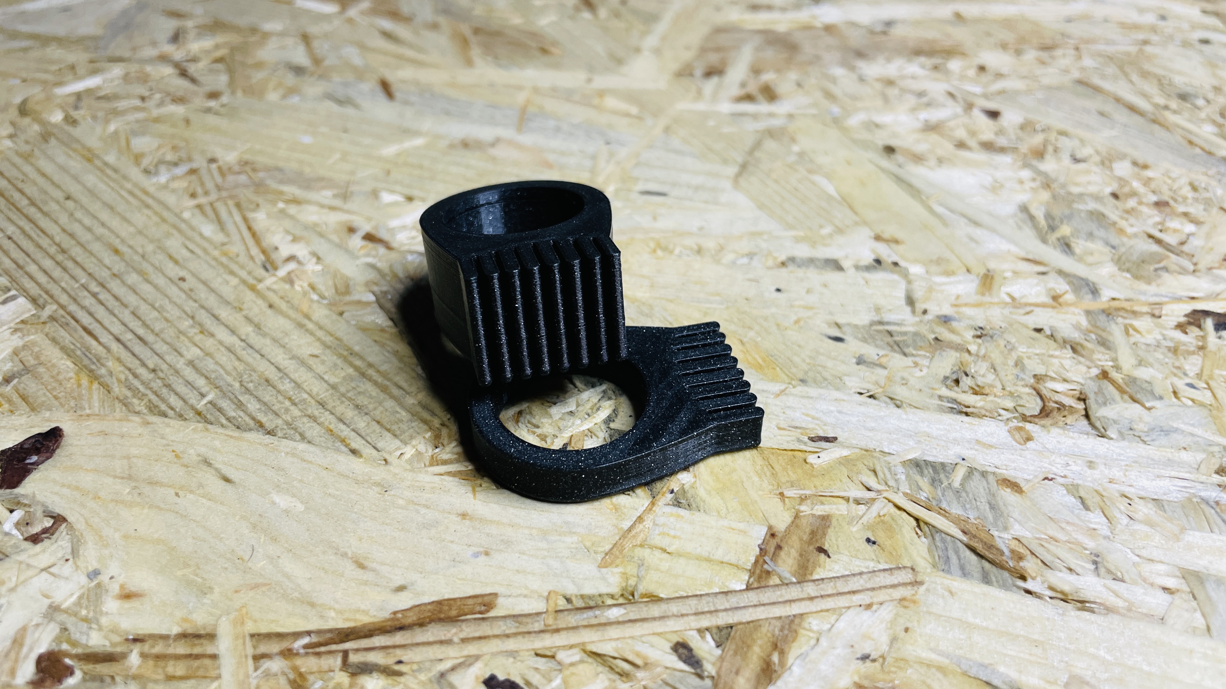 Miniatura 5 do modelo 3D CyberPunk Ring - TheRibs