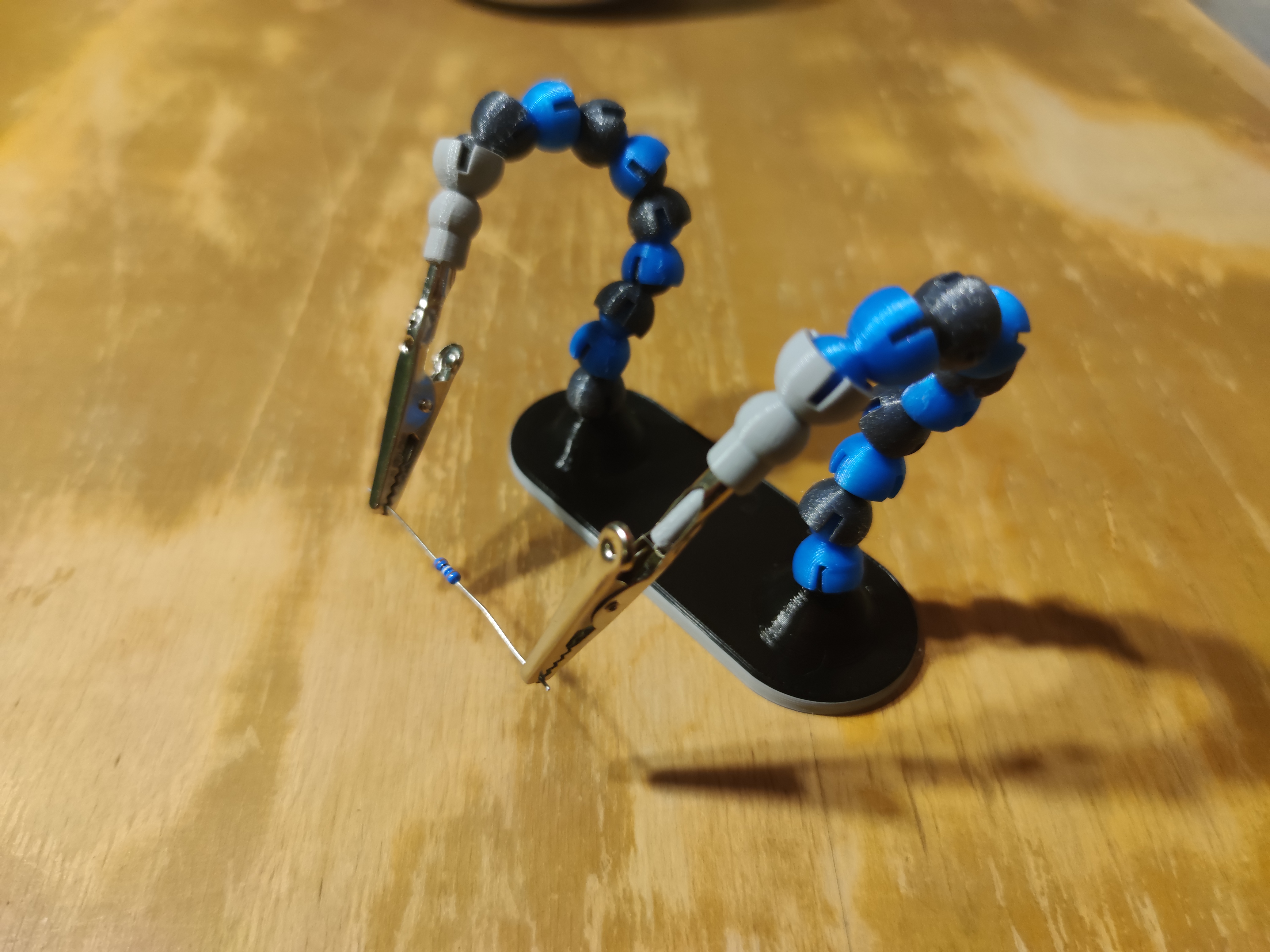 Third Hand Adapter for Alligator Clips