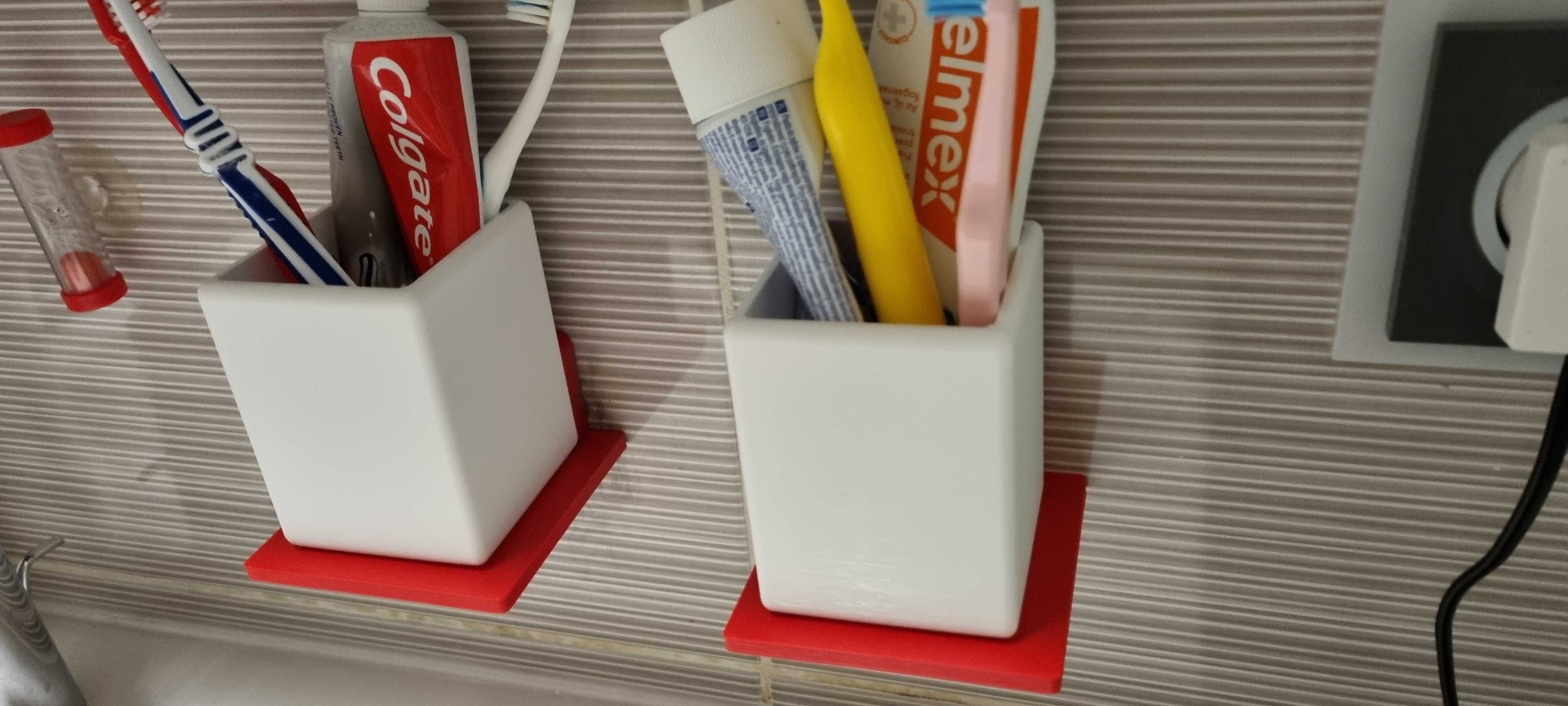 Bathroom tumbler & holder (wallmounted) by krupaluke Download free