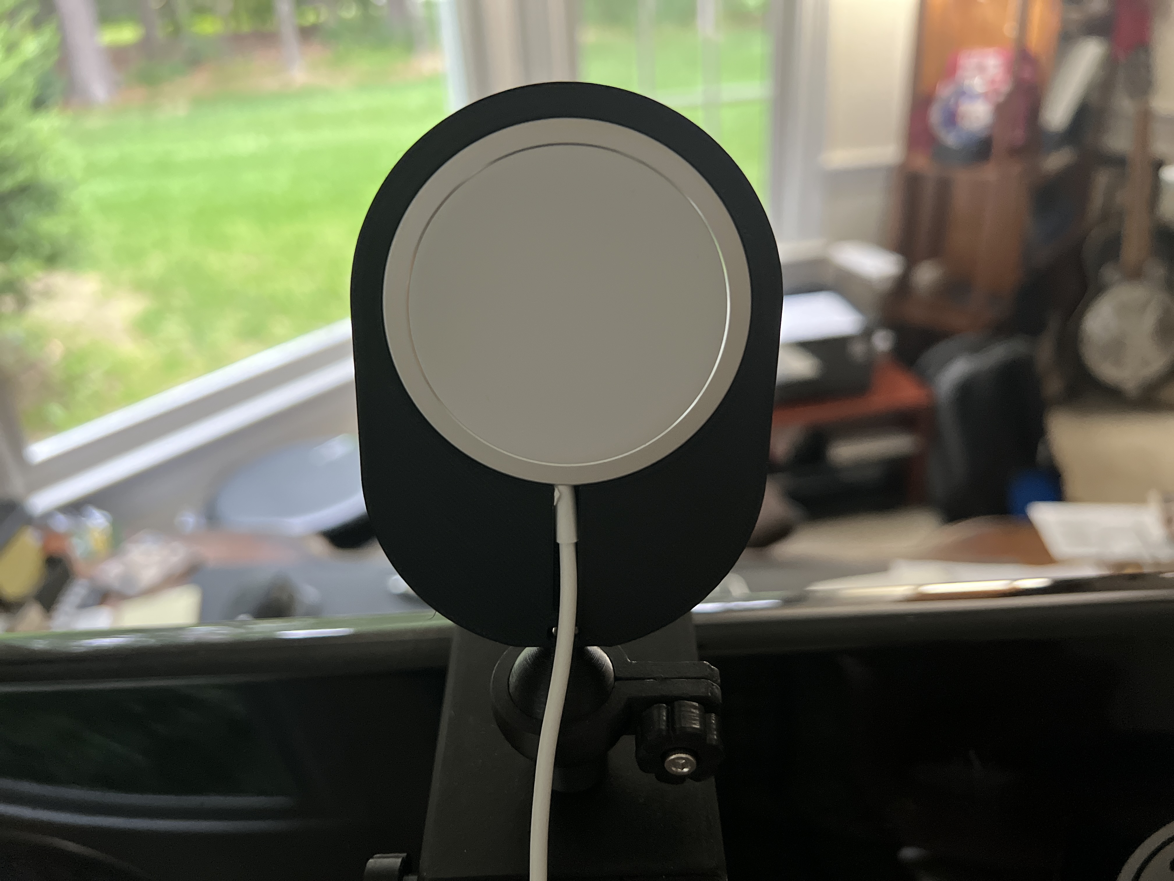 External Monitor Mount for iPhone Continuity Camera by fuchsr