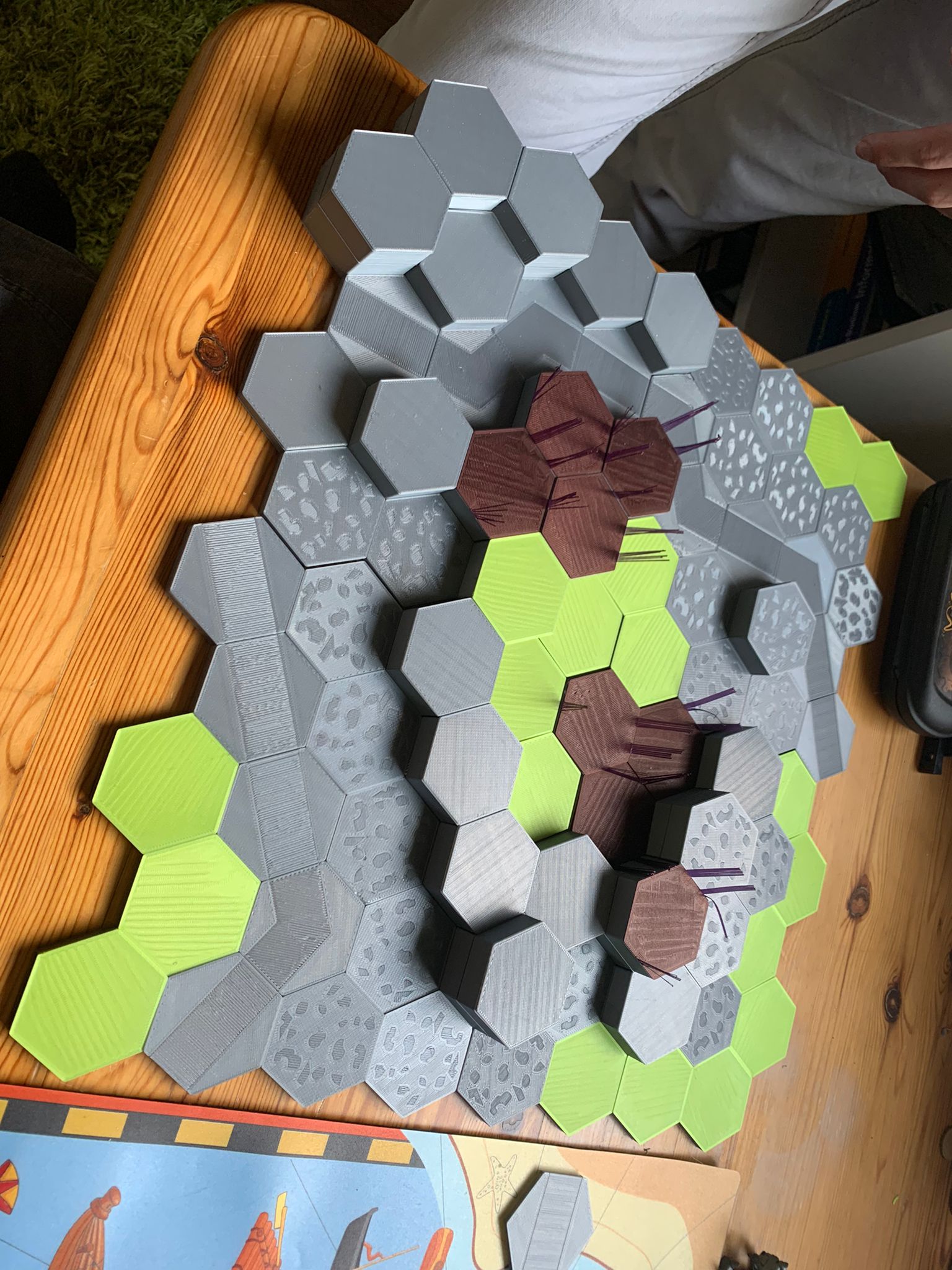 Modular game board for Battletech