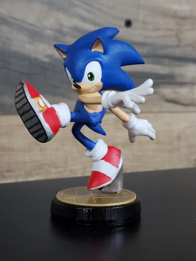 Team Sonic Figurine Set, SSBU Sonic, Tails, Knuckles, & Super Sonic ...