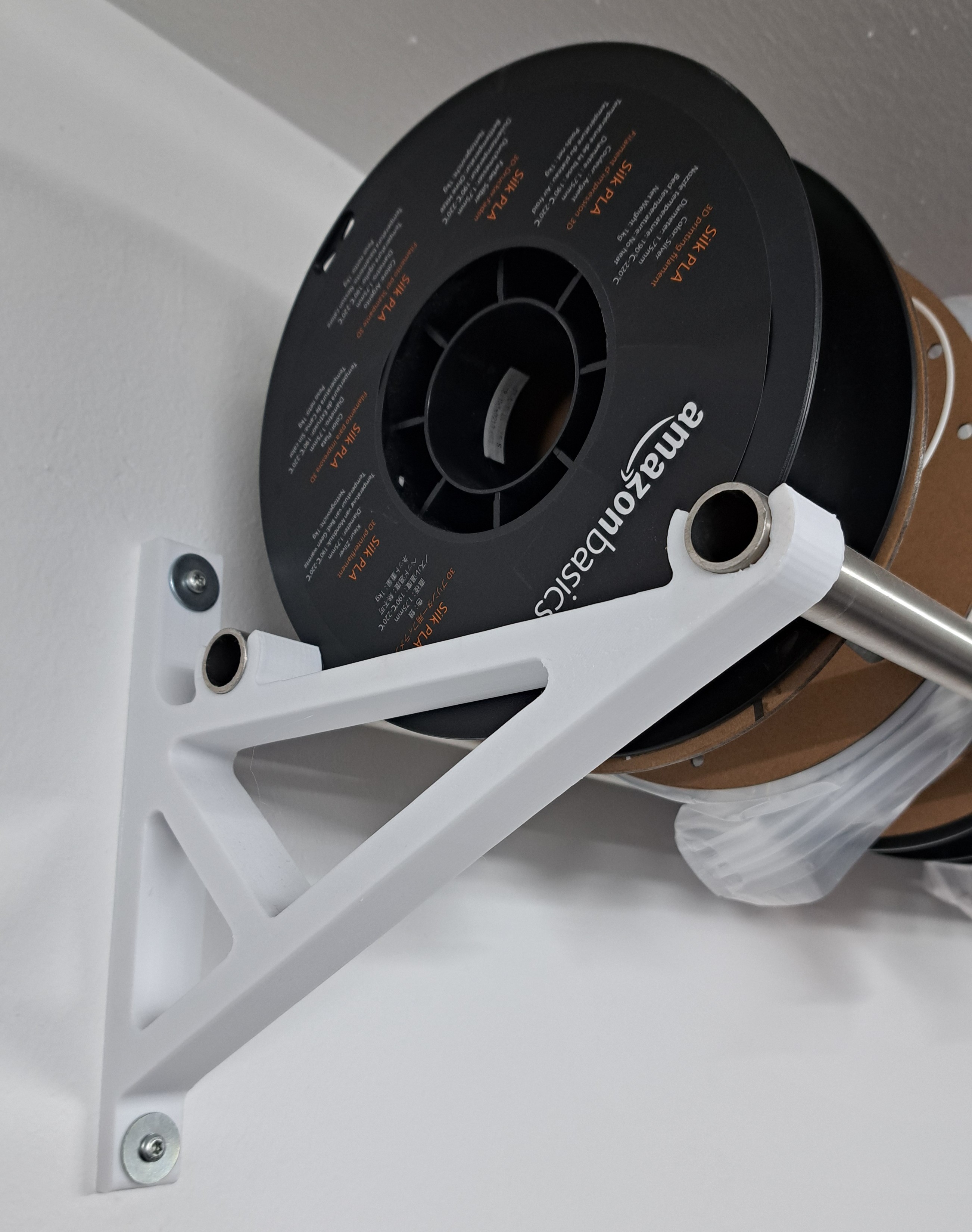 Enforced spool bracket (Fusion 360, STEP)