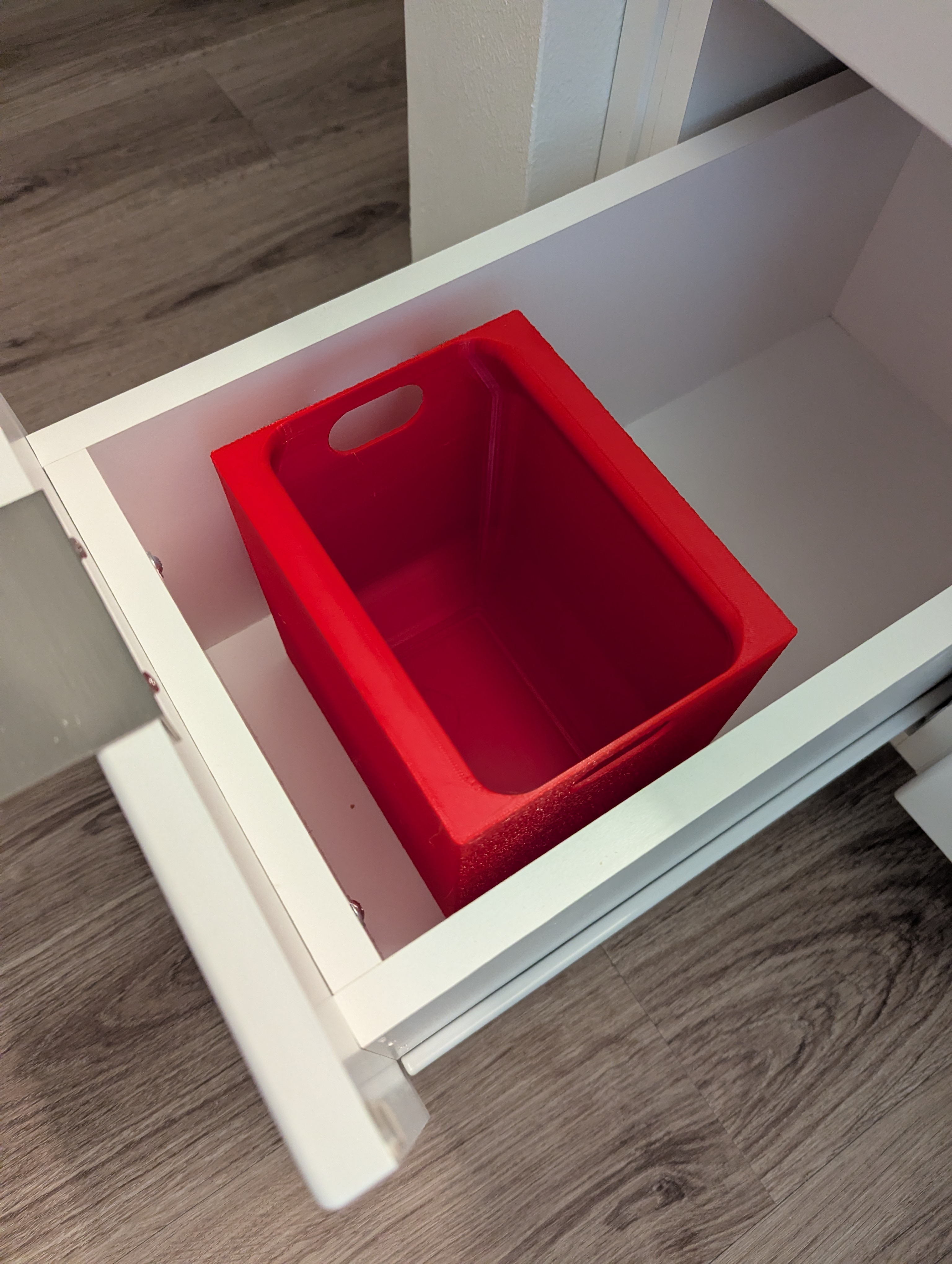 Trash Bin