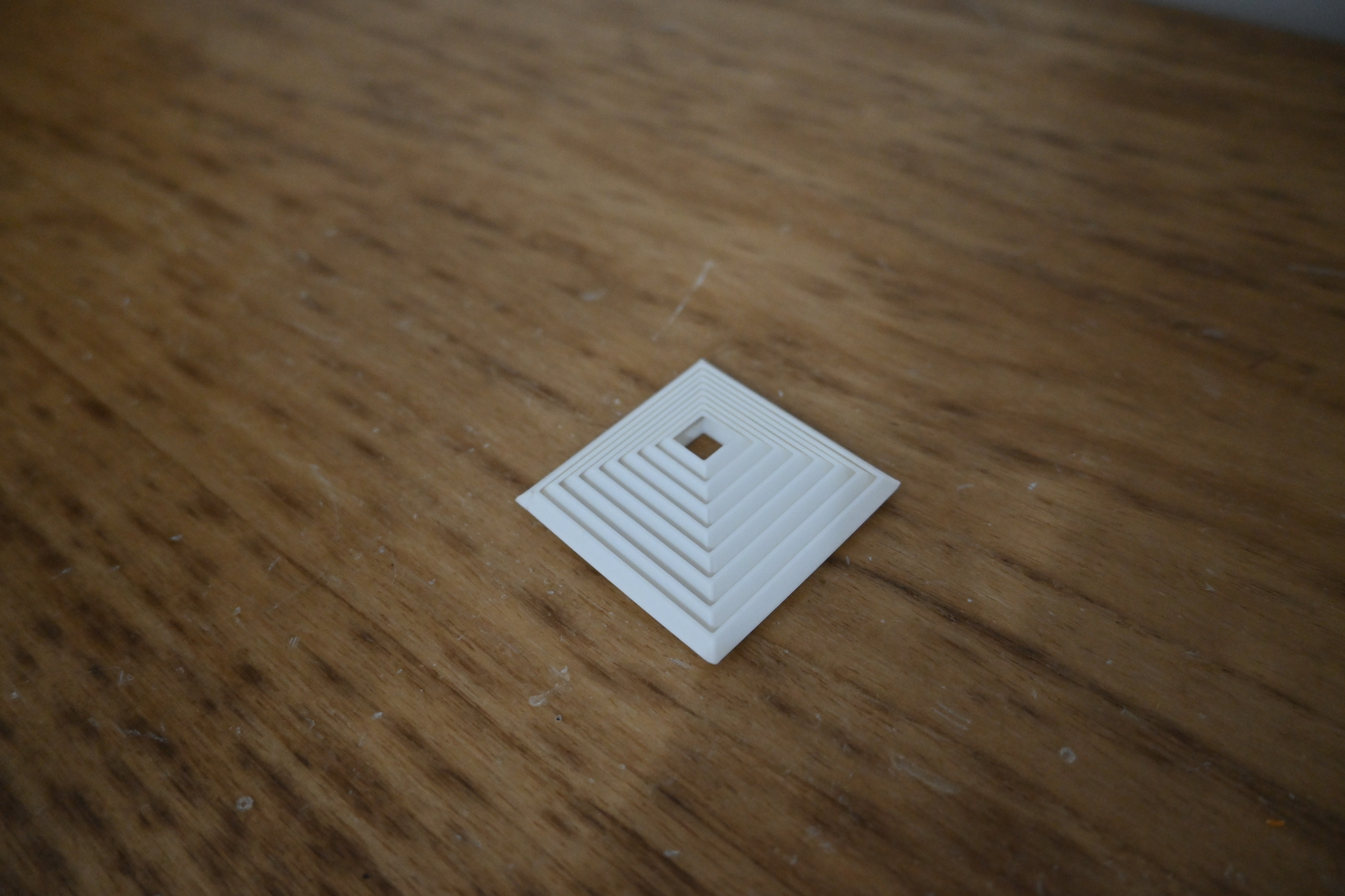 Mini square swirl fidget