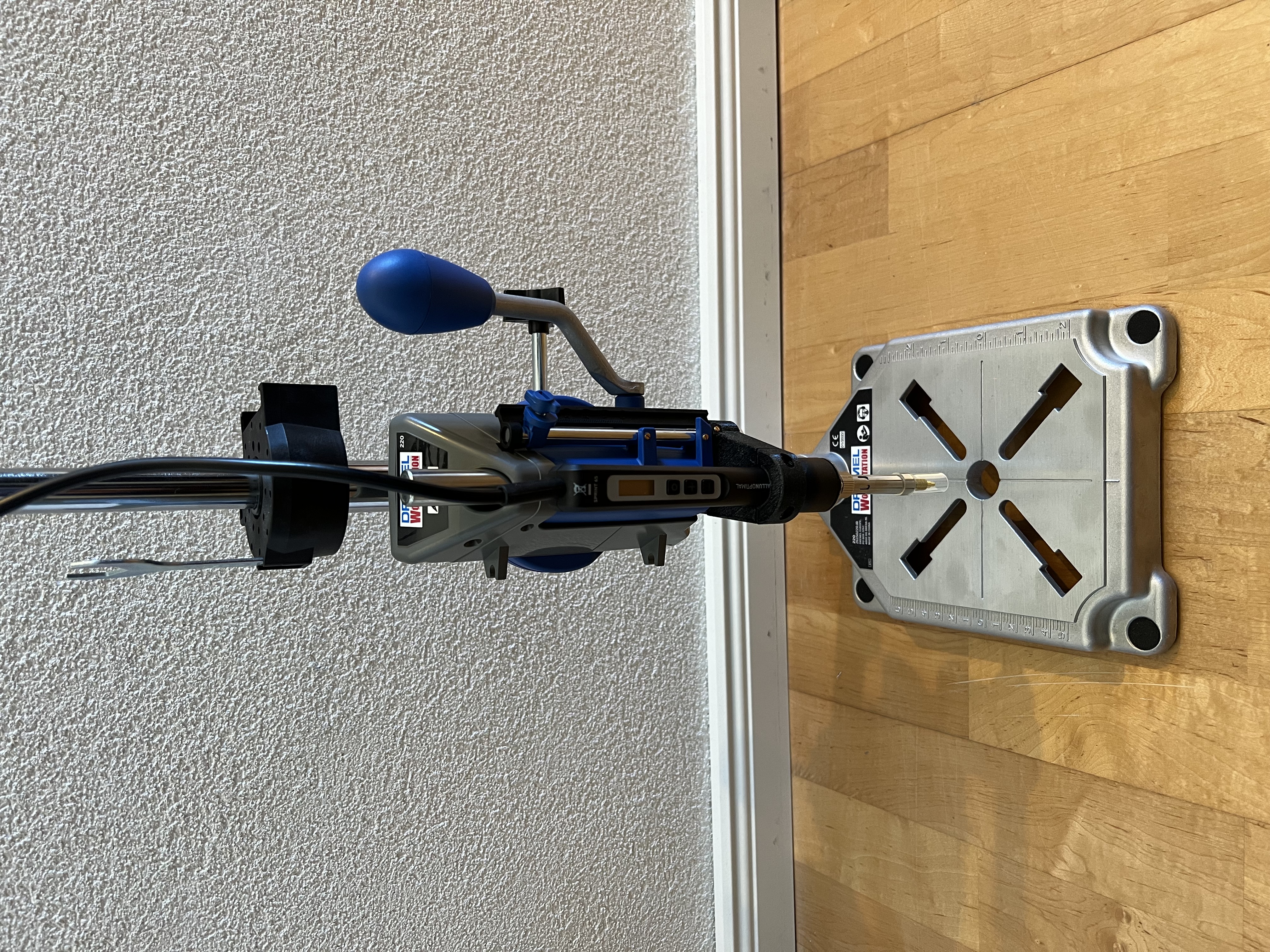 Dremel 220, Halterung, Lötkolben, Gewindeeinsatz