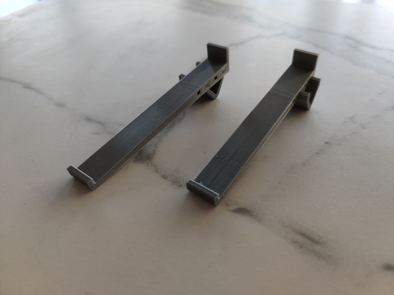 Apple Magic Keyboard Raiser