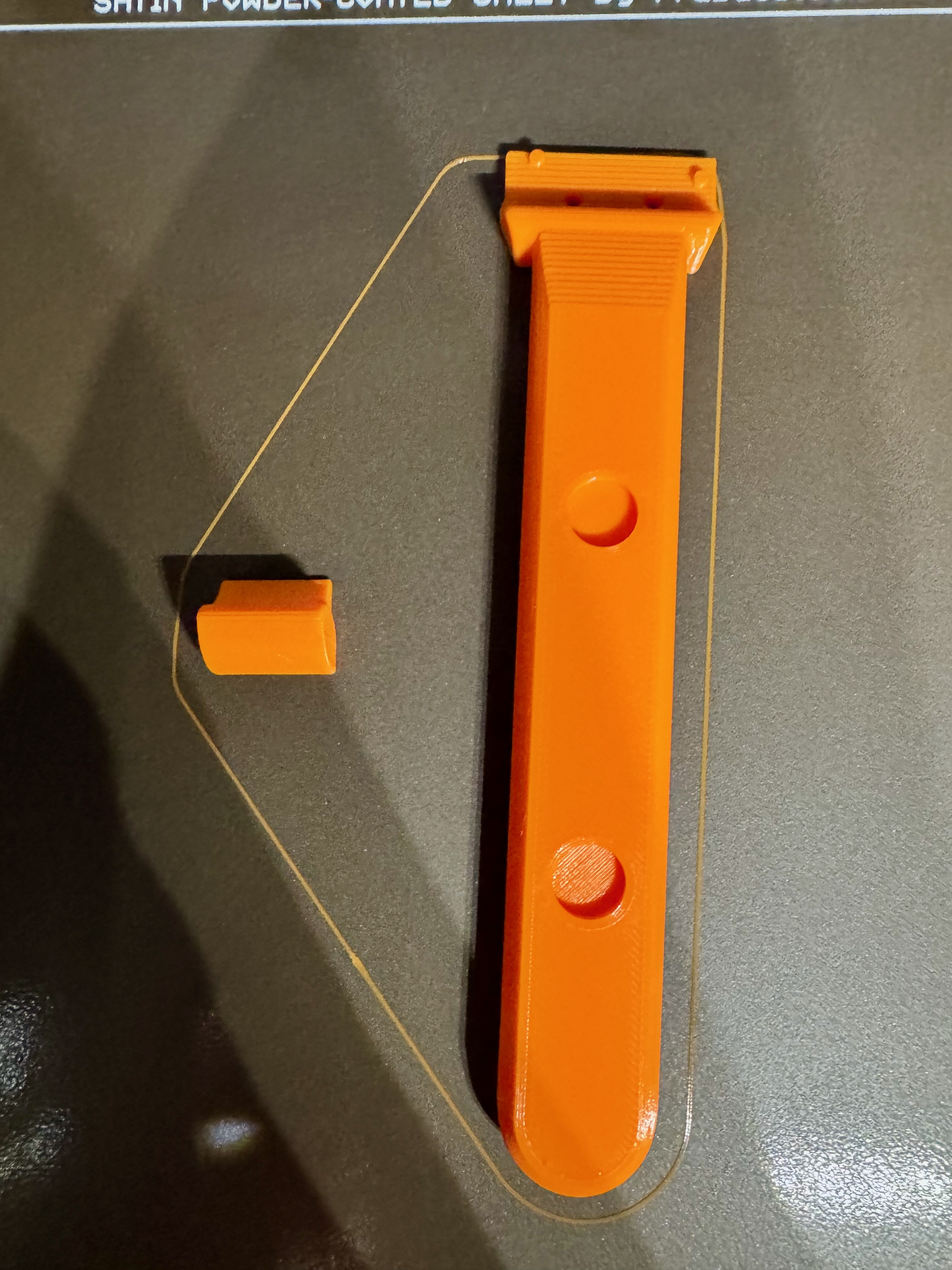 Magnetic Bambu Scraper Grip — Clean, No Logo