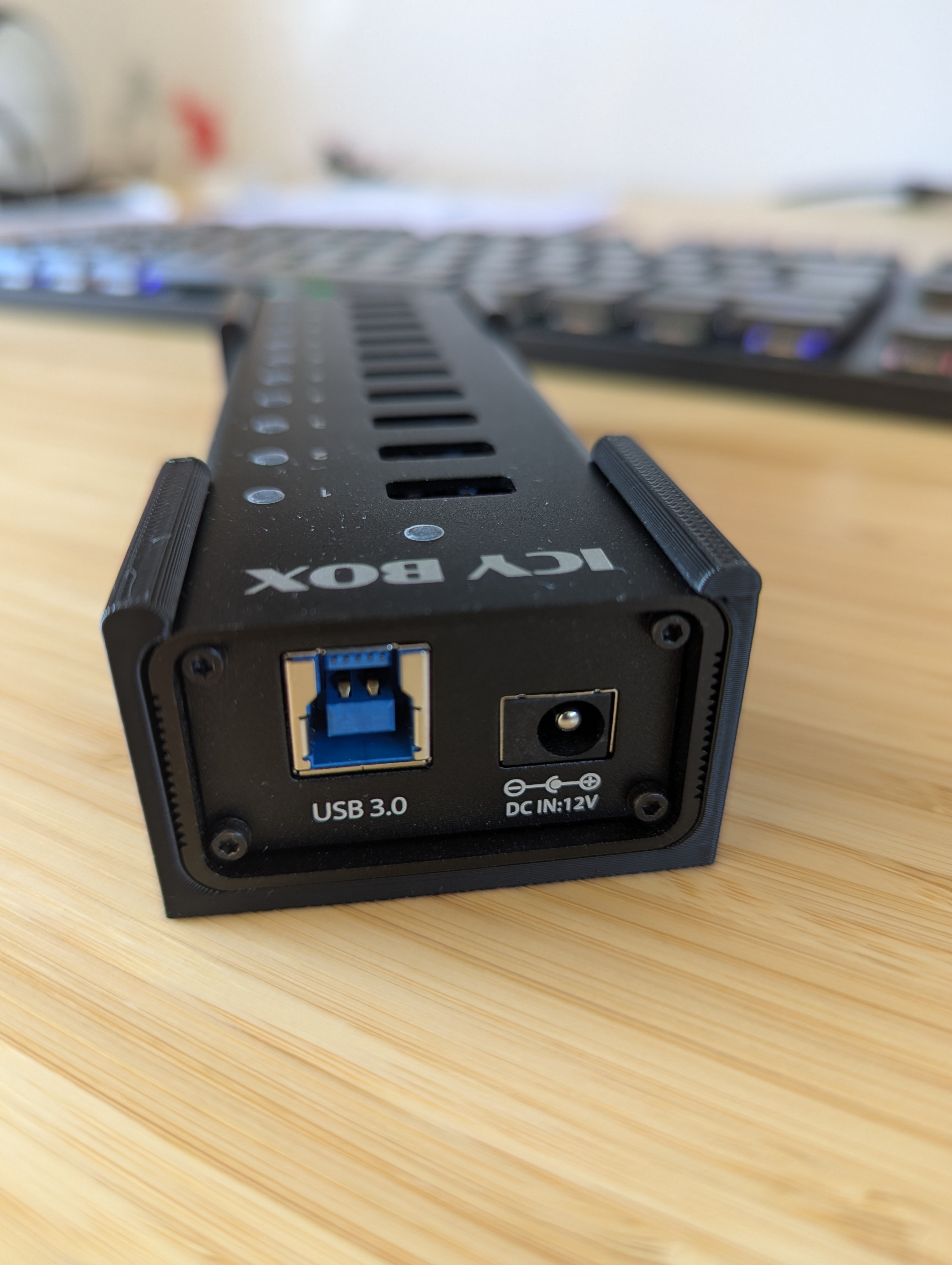 ICY BOX USB Hub Mount for IB-AC6110