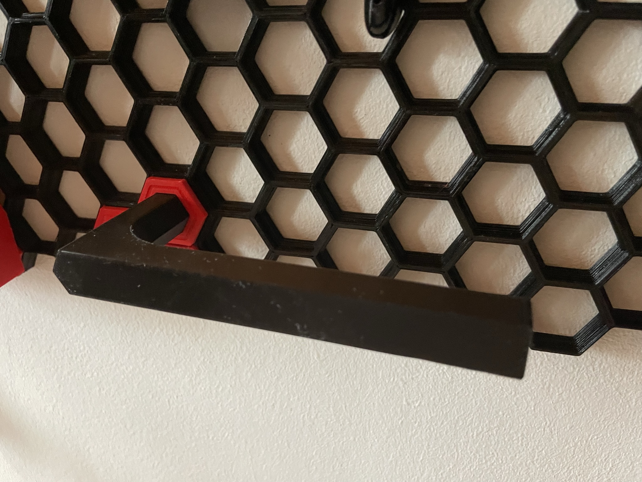 Longer Hook for Honeycomb Wall