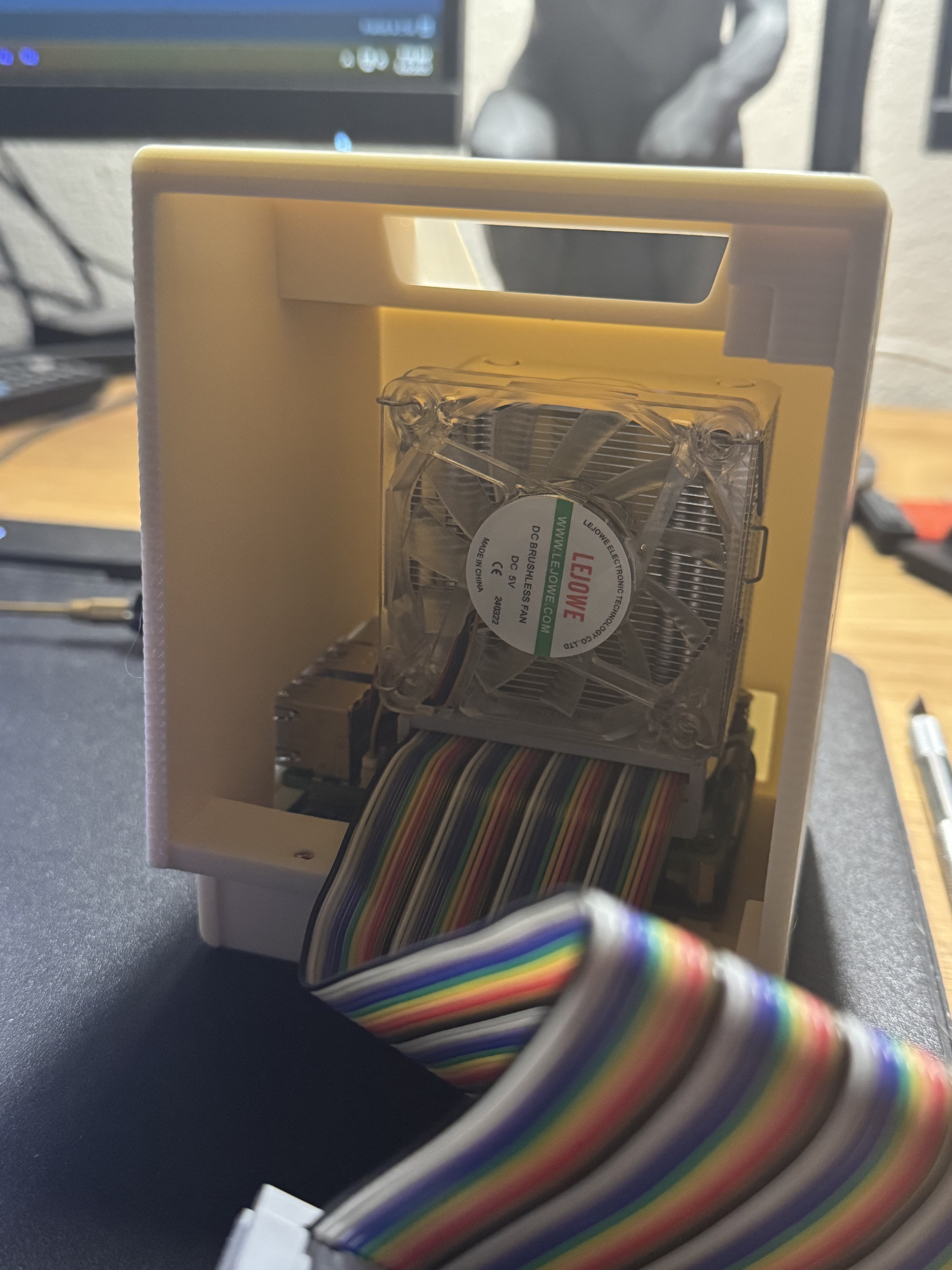 Miniatura 4 do modelo 3D Raspberry Pi 5 Macintosh Plus