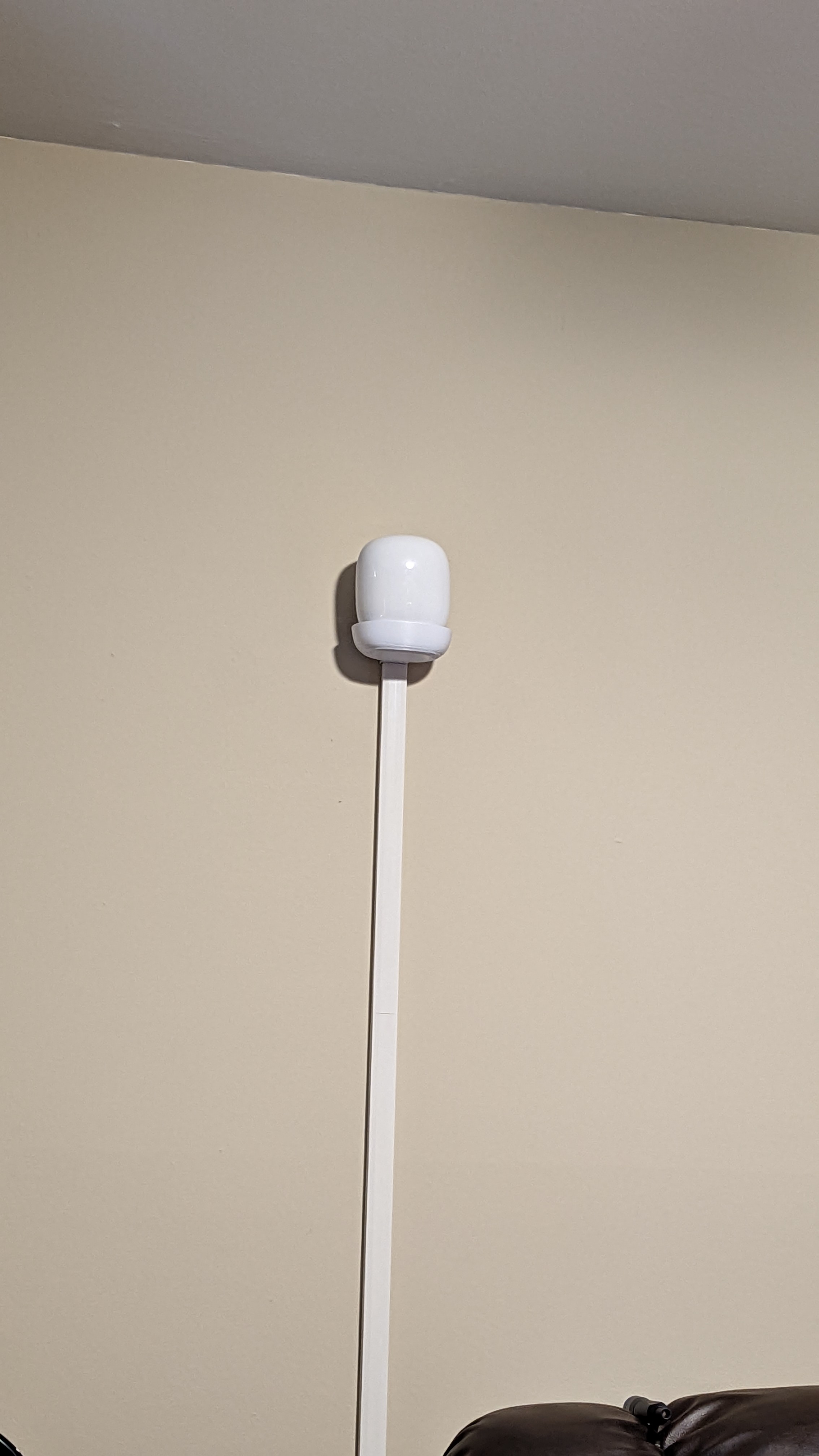 Nest wifi pro wall mount