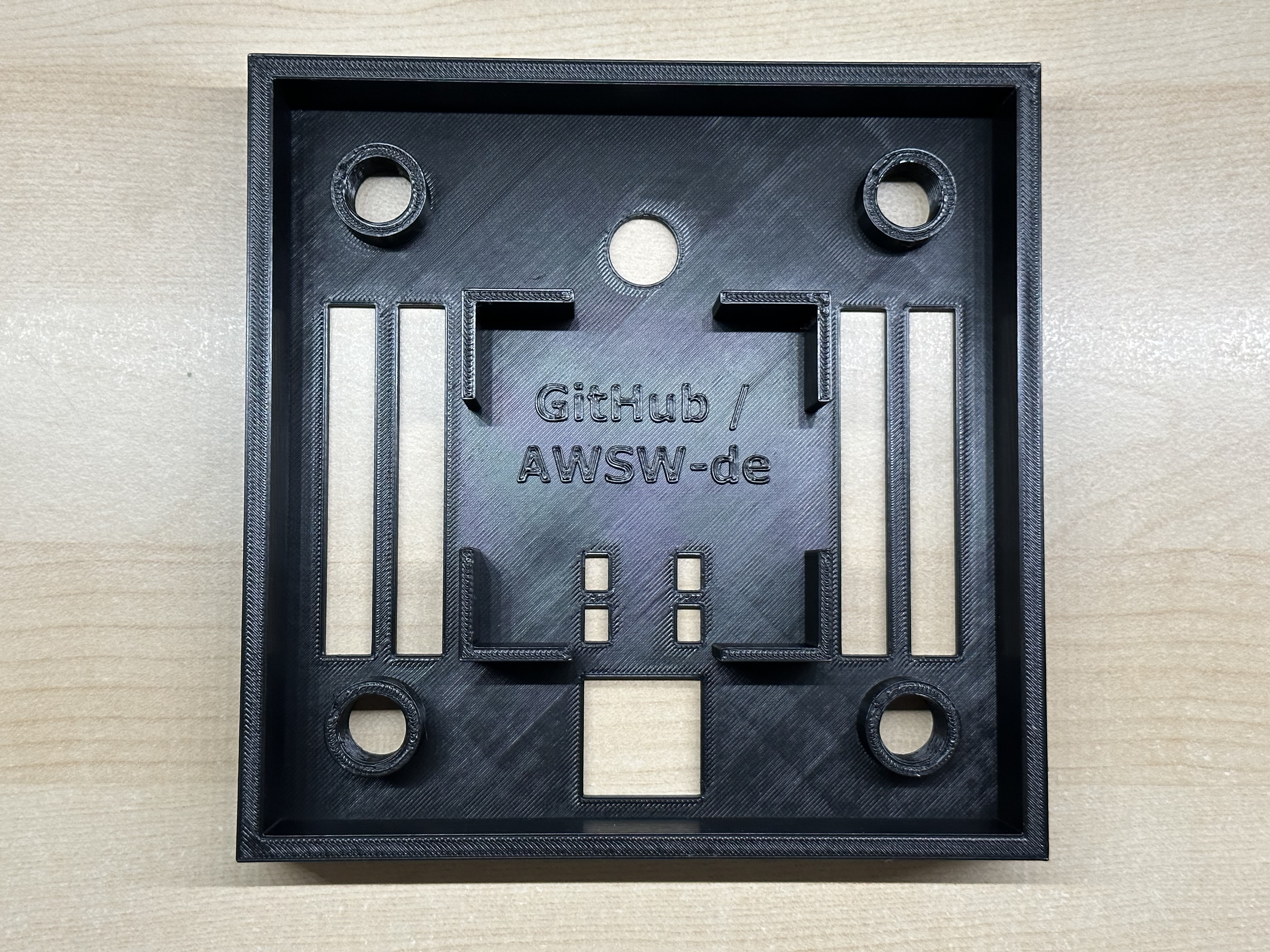 Miniatura 22 do modelo 3D WordClock 16x16 LED matrix