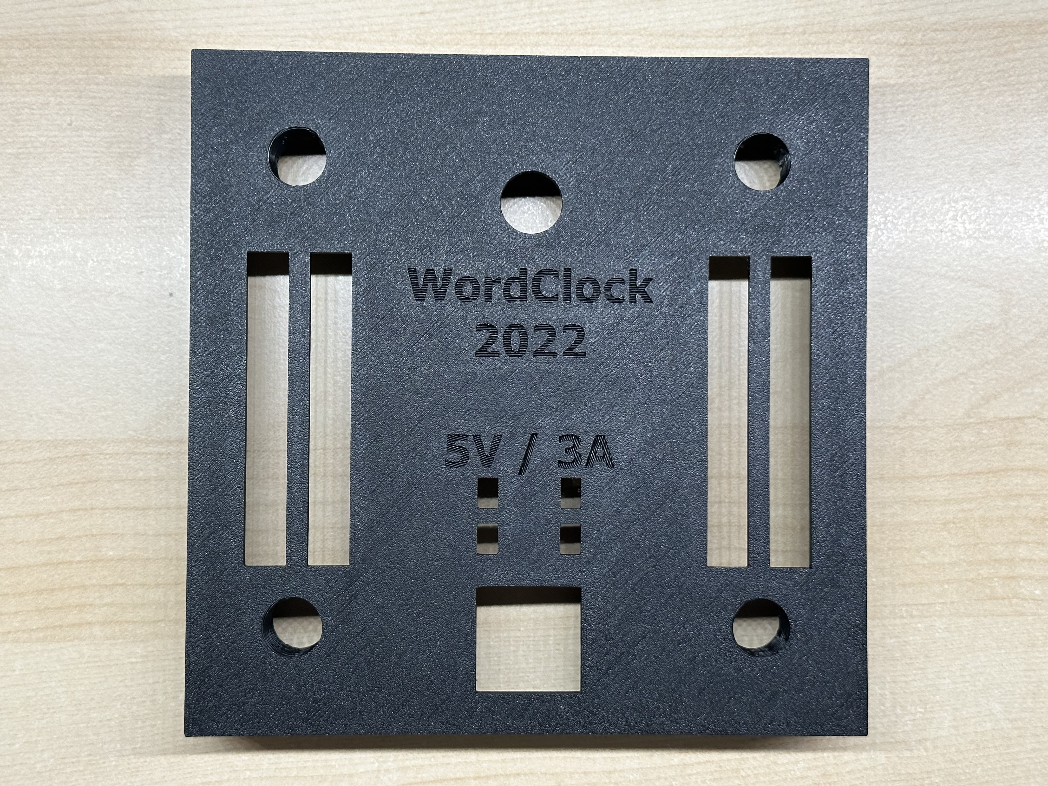 Miniatura 21 do modelo 3D WordClock 16x16 LED matrix