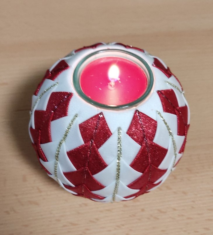 Template for dividing the ball for patchwork