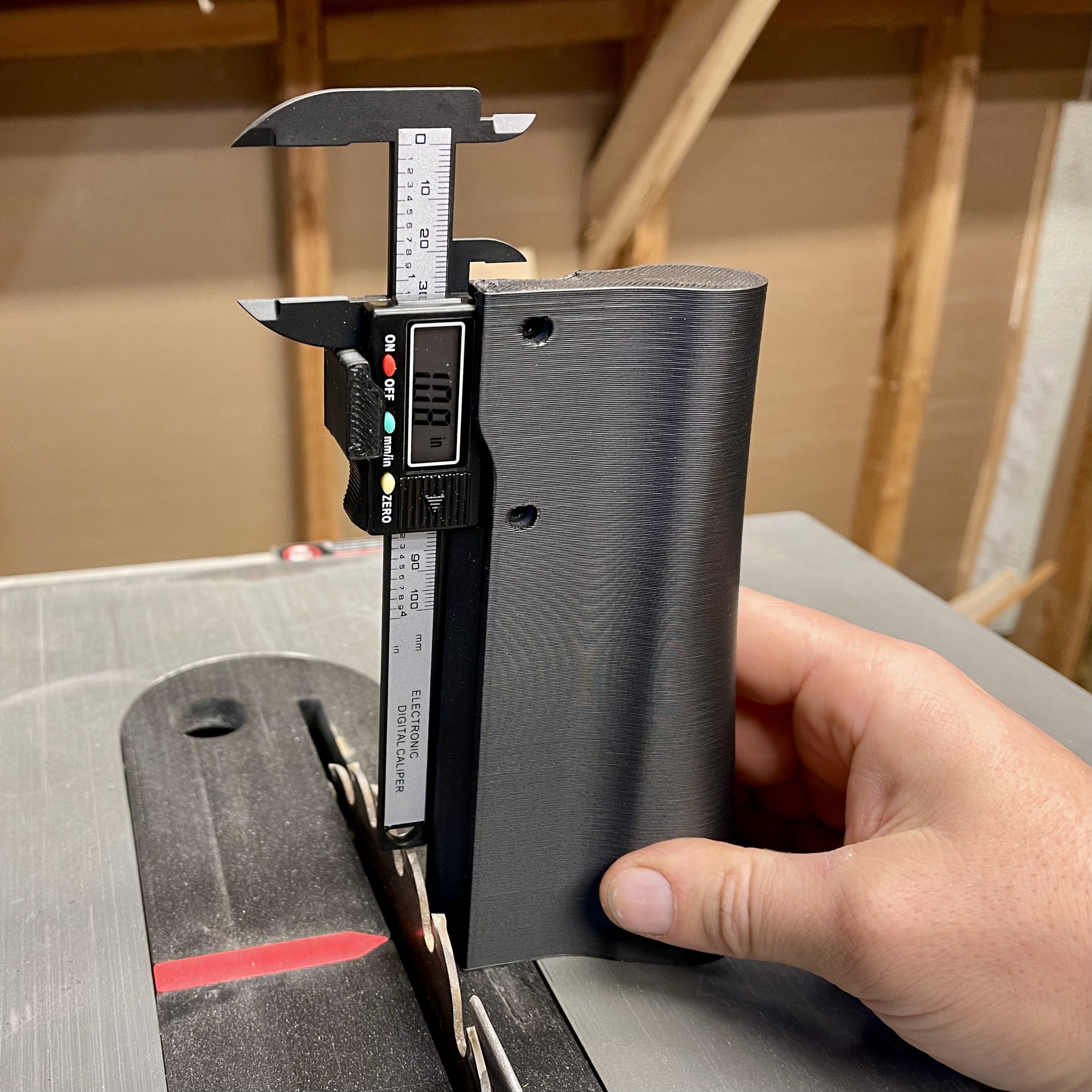 Saw Depth Gauge with Caliper for Router and Table Saw by benoitmeunier