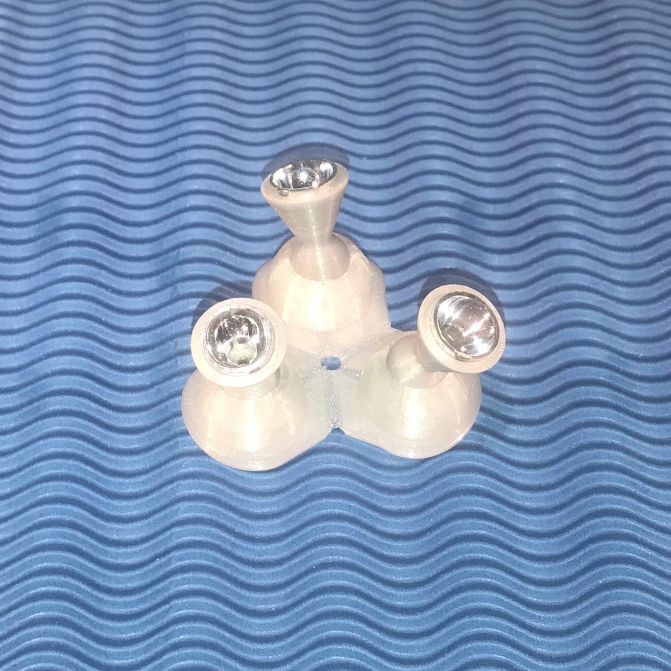 mini LED triple raylight spot 20x20x22mm with moveable ball head