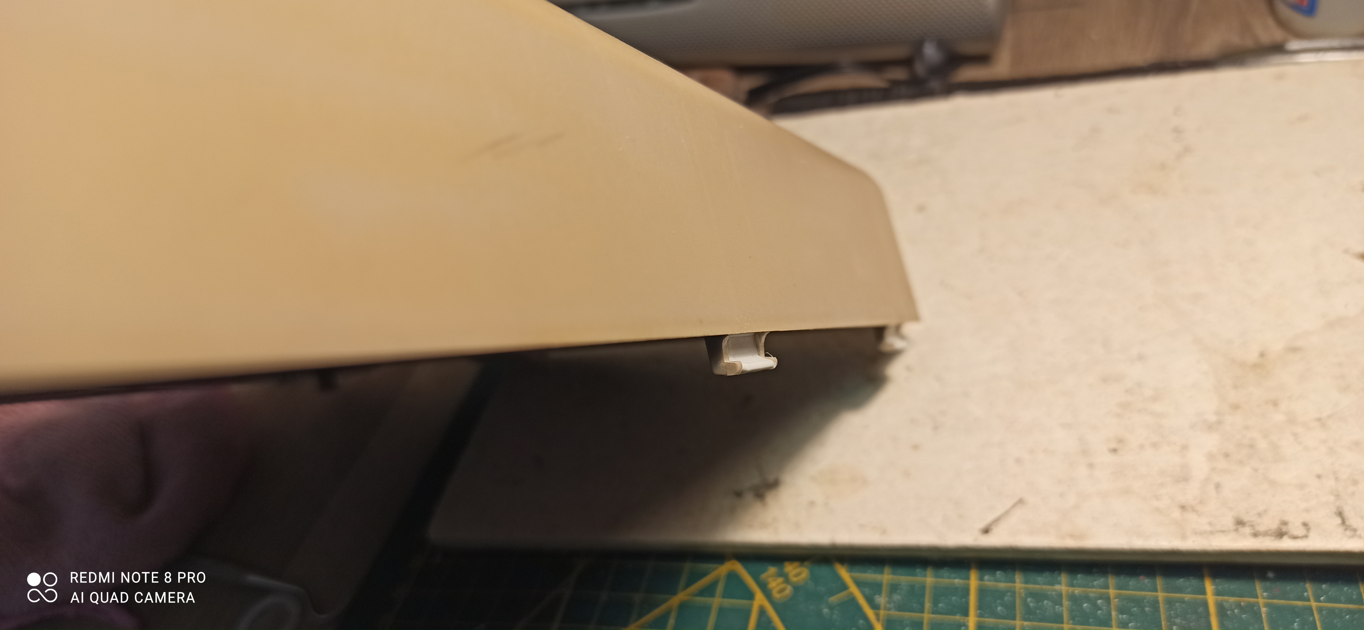 C64 Breadbin Case Fixing Part Set — thumbnail 4