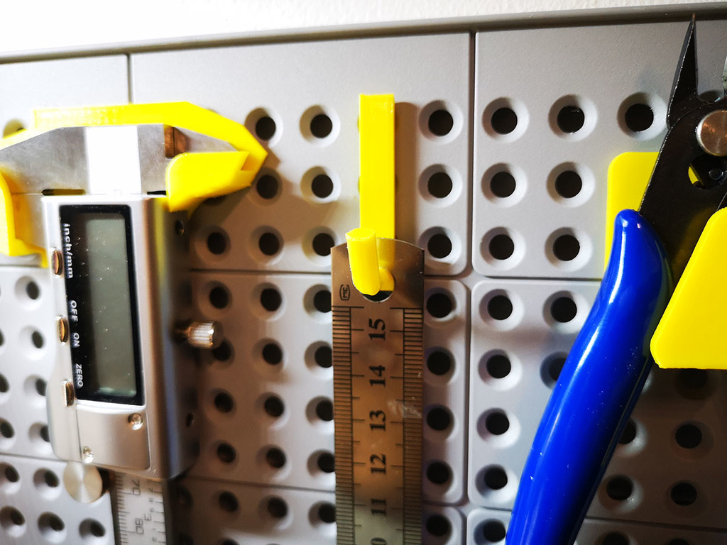 Hooks for Keter Pegboard — miniatura 3