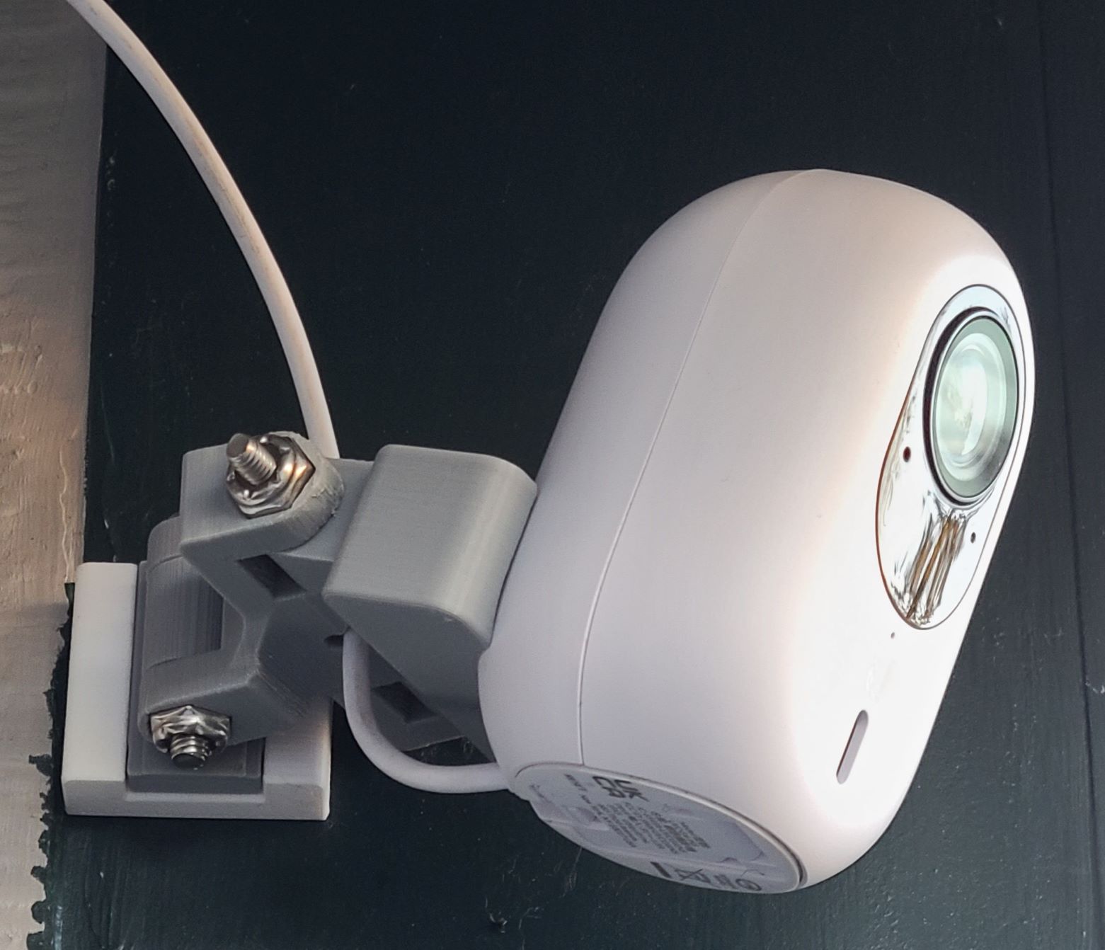 Ubiquiti Unifi G4 Instant Articulating Camera Mount by Scotthon